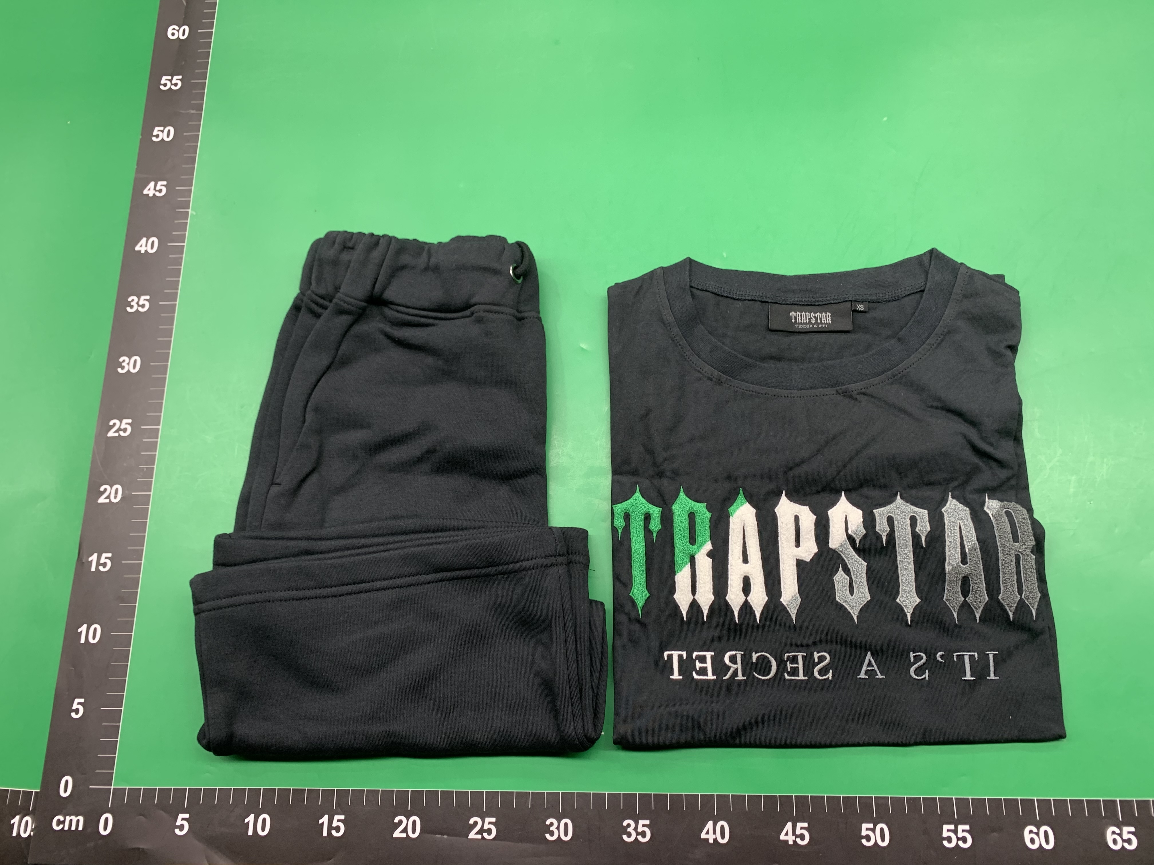 TS-特价短袖套装 — miniatura QC 3