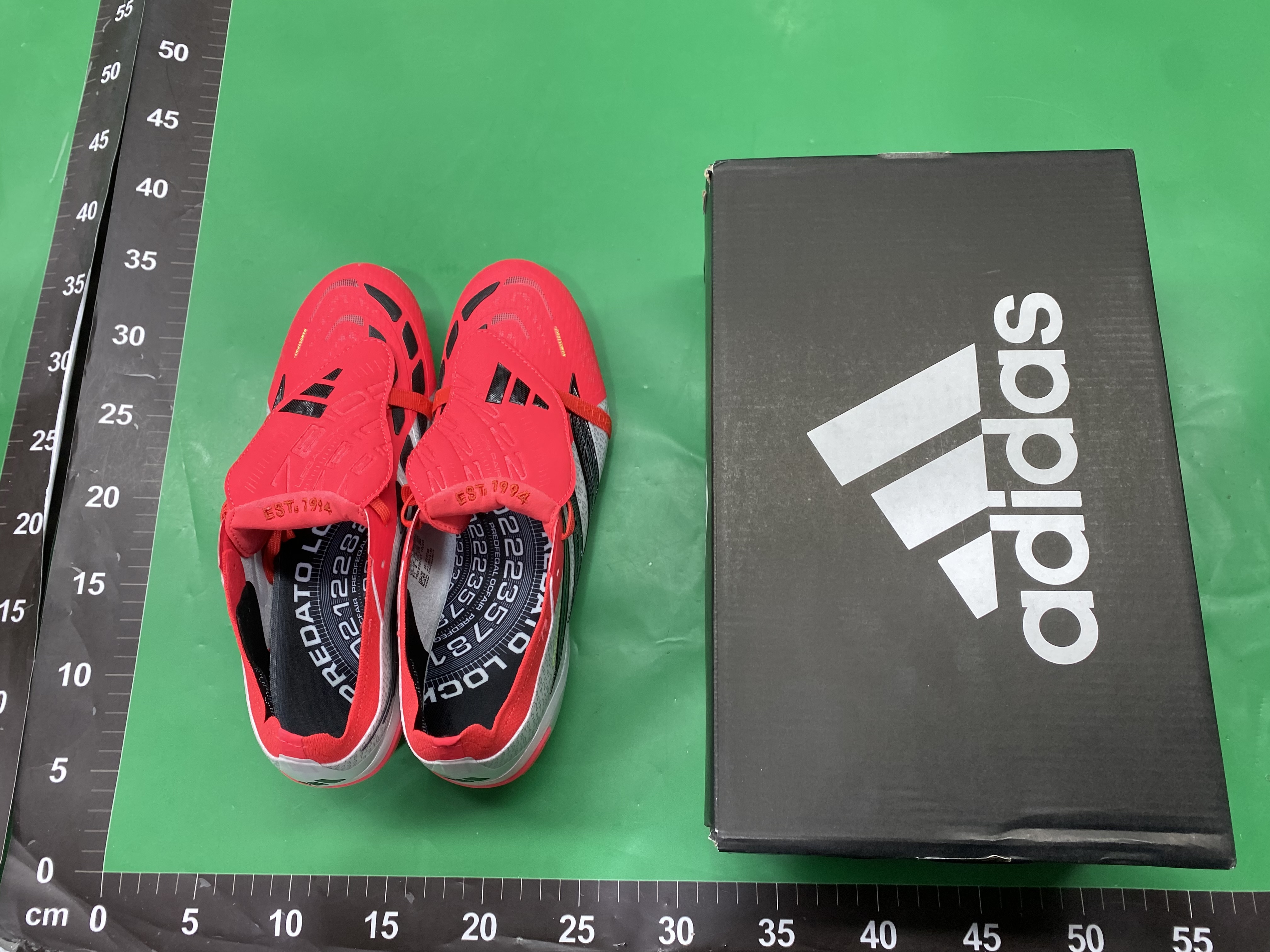 厂家跨境批发专业橄榄球鞋猎鹰26代FG钉运动footballboots足球鞋 — miniatura QC 5