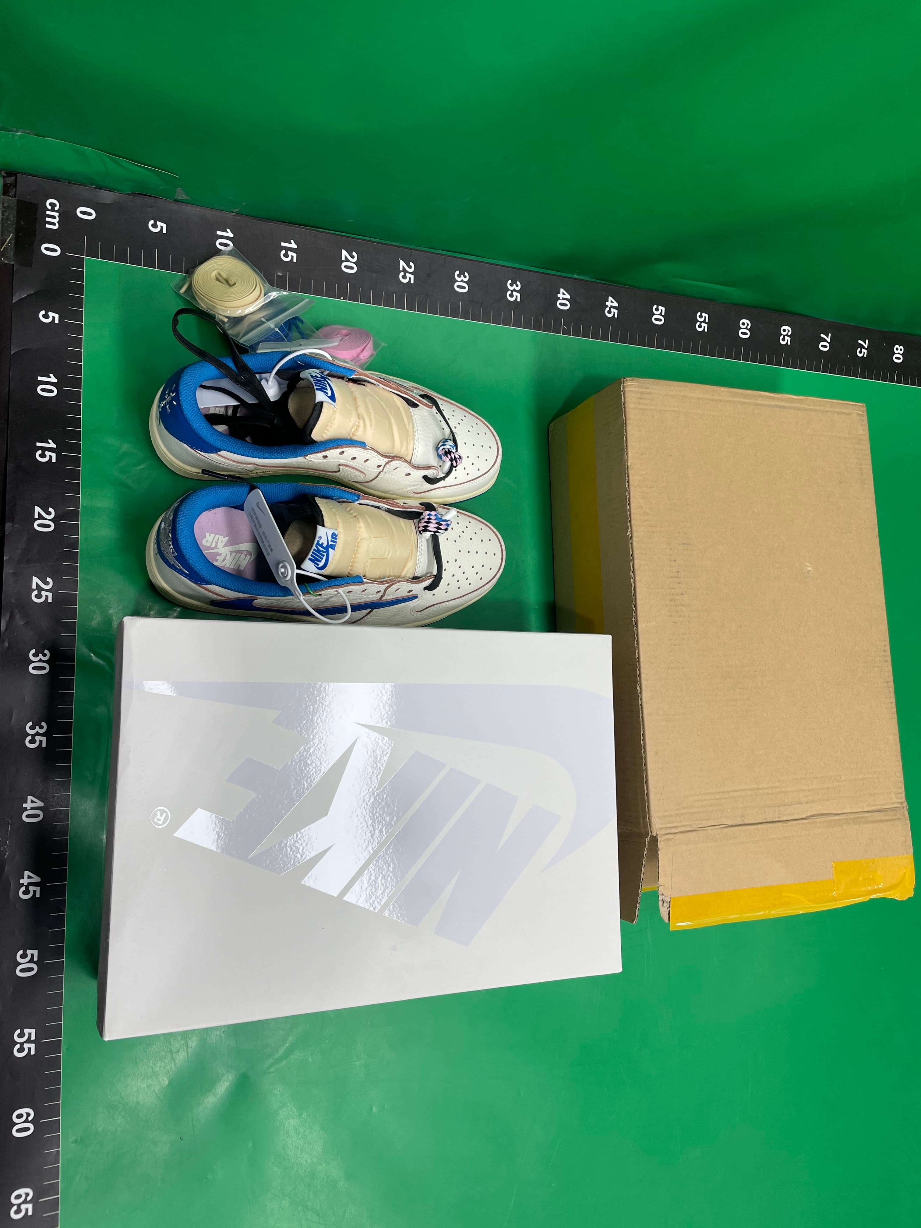 跨境高品质 AJ1倒钩 travis联名款 TS闪电白蓝 复古低帮篮球鞋 — miniatura QC 6