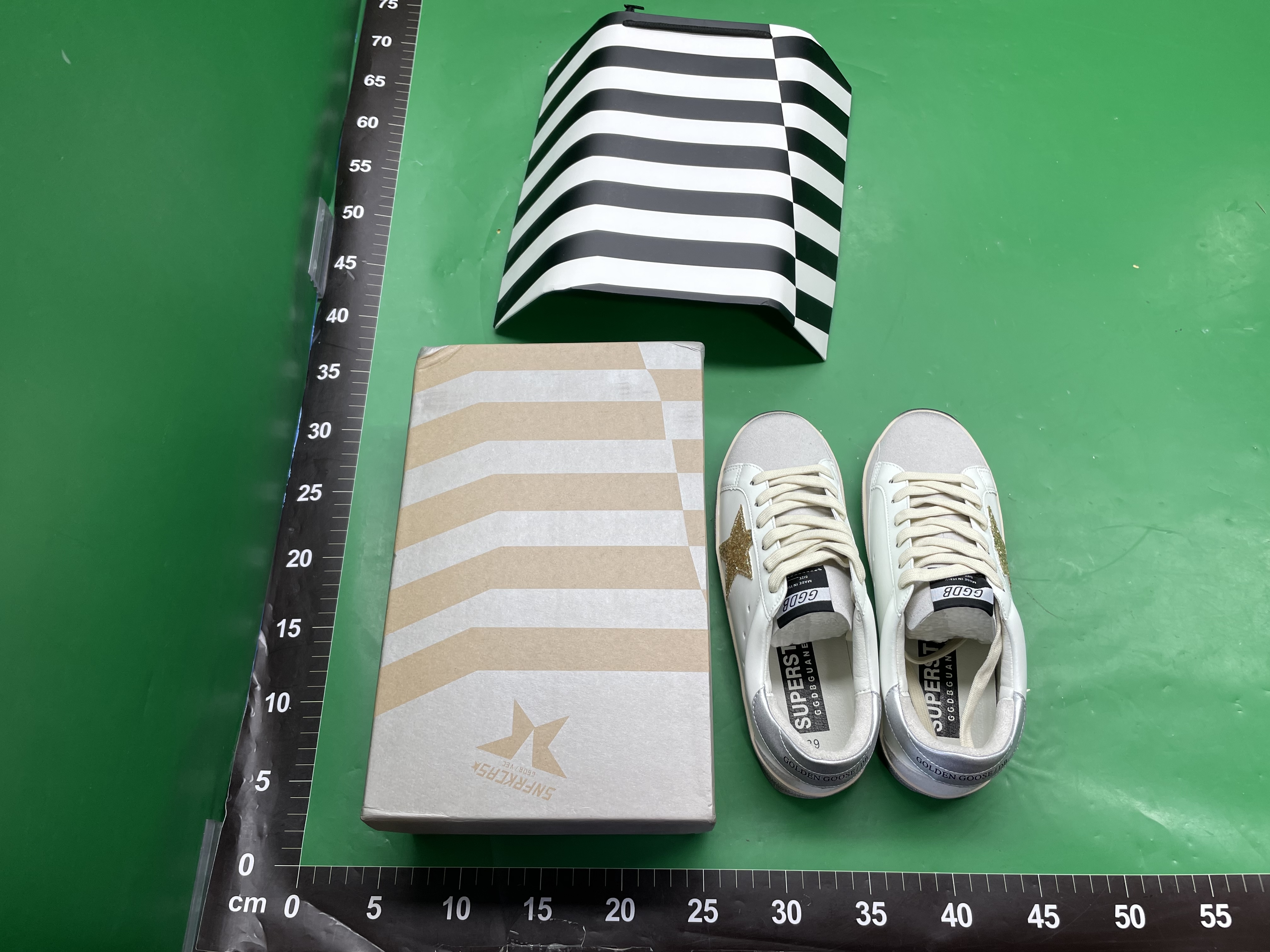 ￼GGDB小脏鞋新款做旧女板鞋男脏脏鞋星星小白鞋韩版复古星星小脏鞋黑尾红尾银色 — miniatura QC 6
