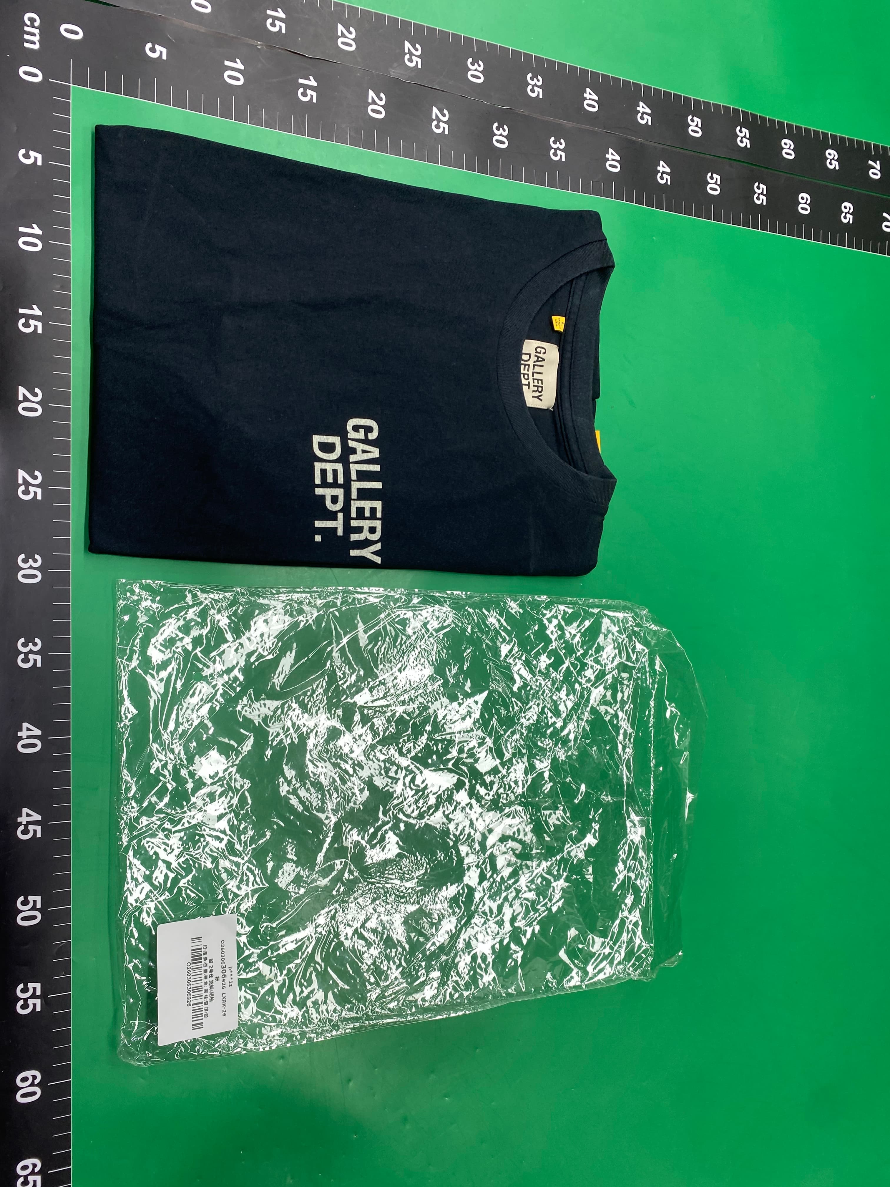 G.D T-Shirt — miniatura QC 3