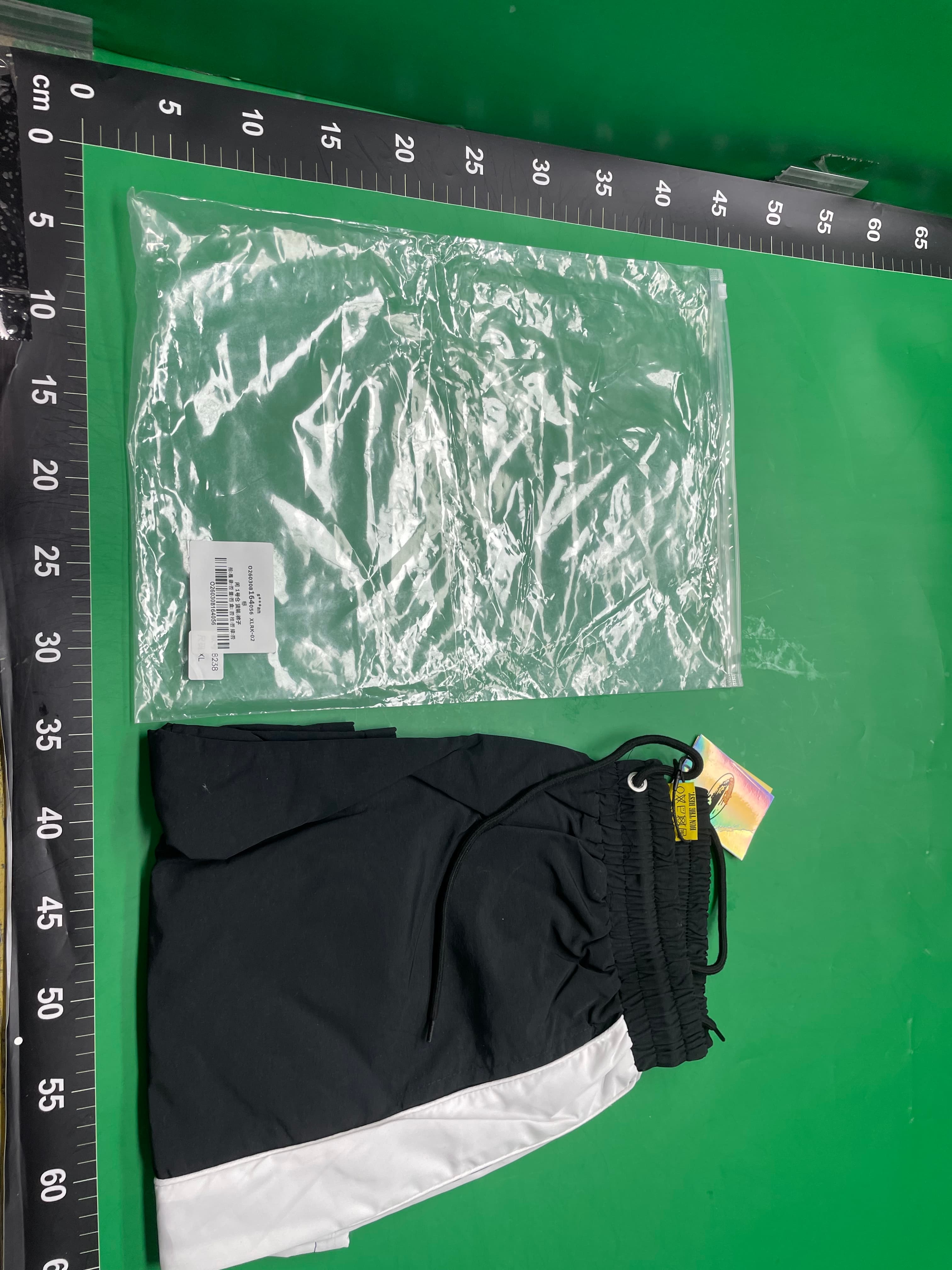 corteiz shorts美潮高街夏季运动休闲撞色徽章刺绣梭织速干短裤男 — foto QC 1