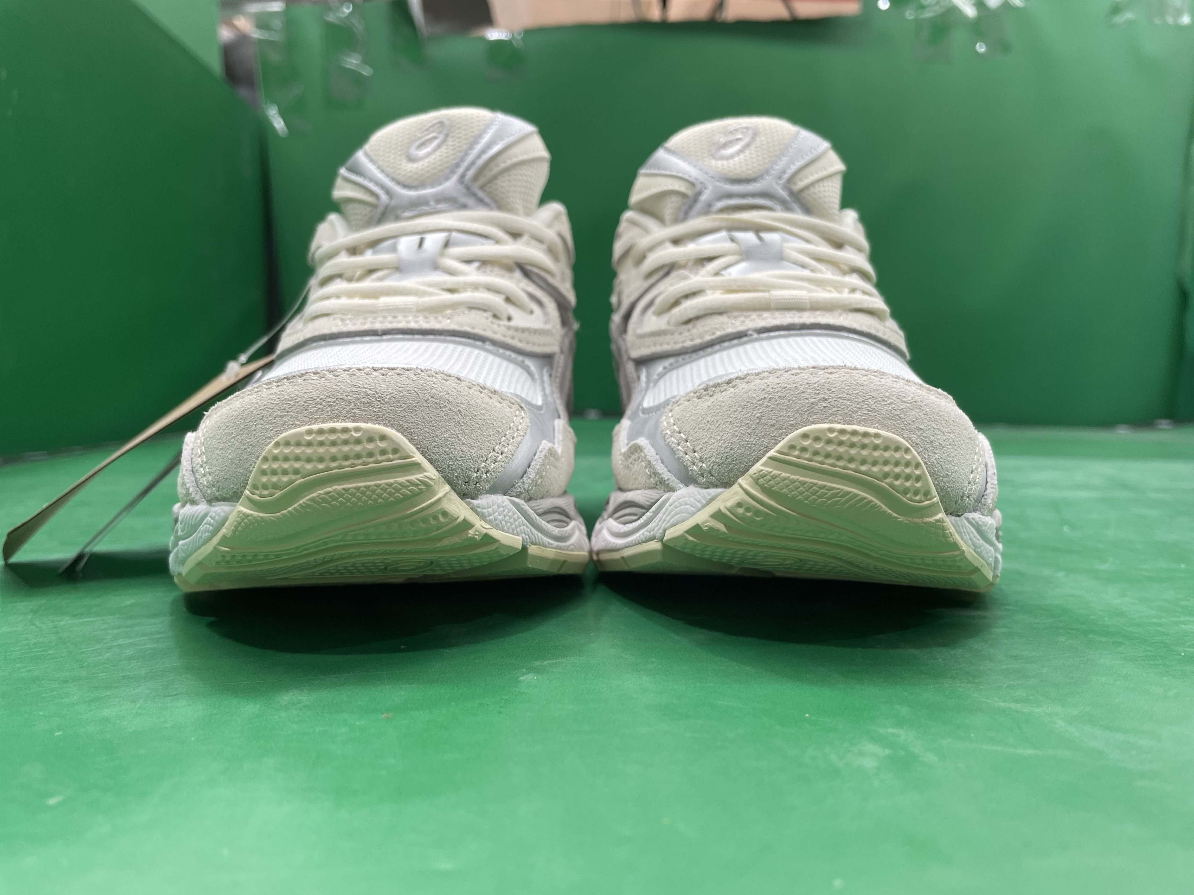 NYC 休闲跑步鞋 — foto QC 1