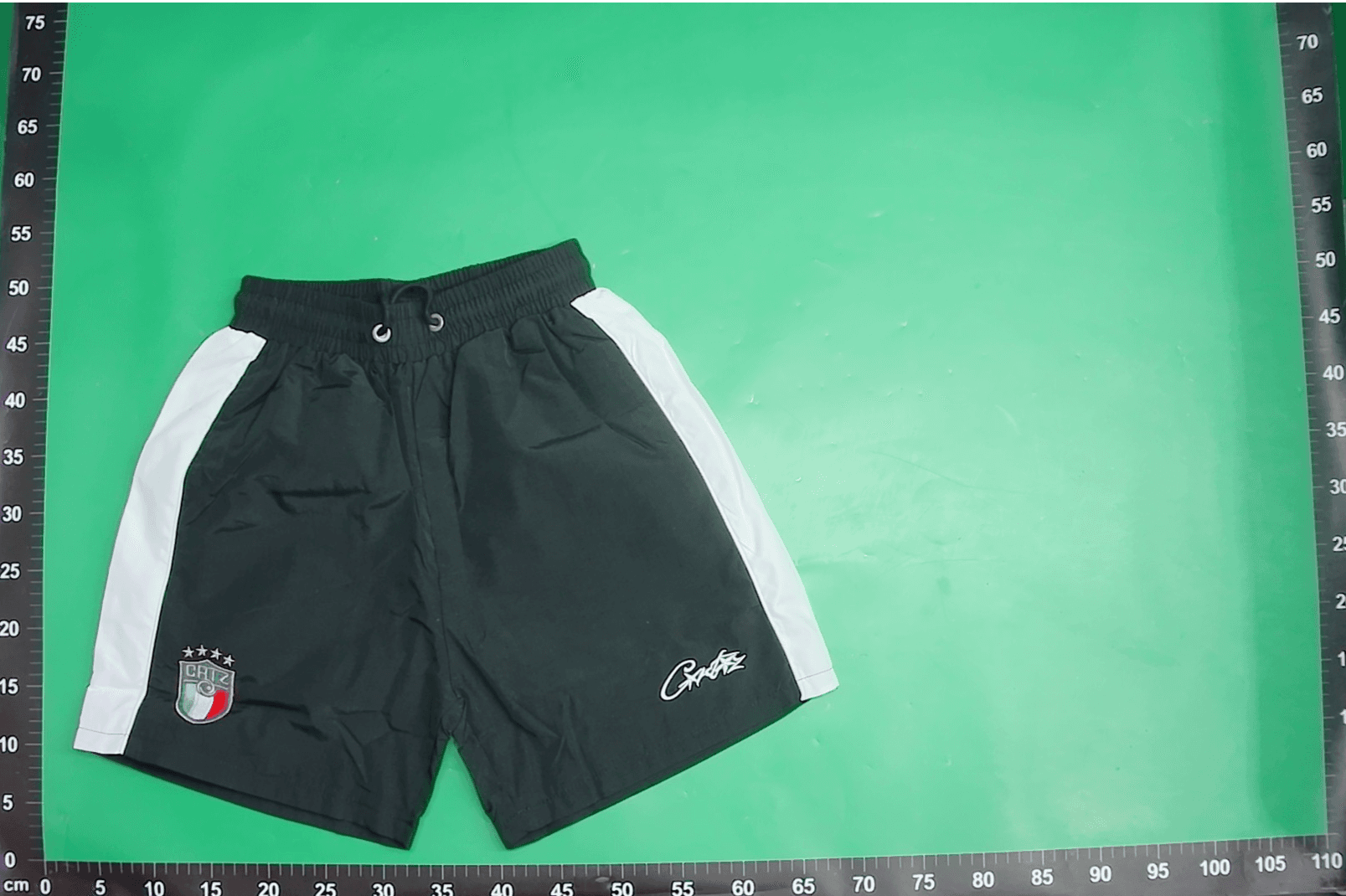 corteiz shorts美潮高街夏季运动休闲撞色徽章刺绣梭织速干短裤男 — miniatura QC 3