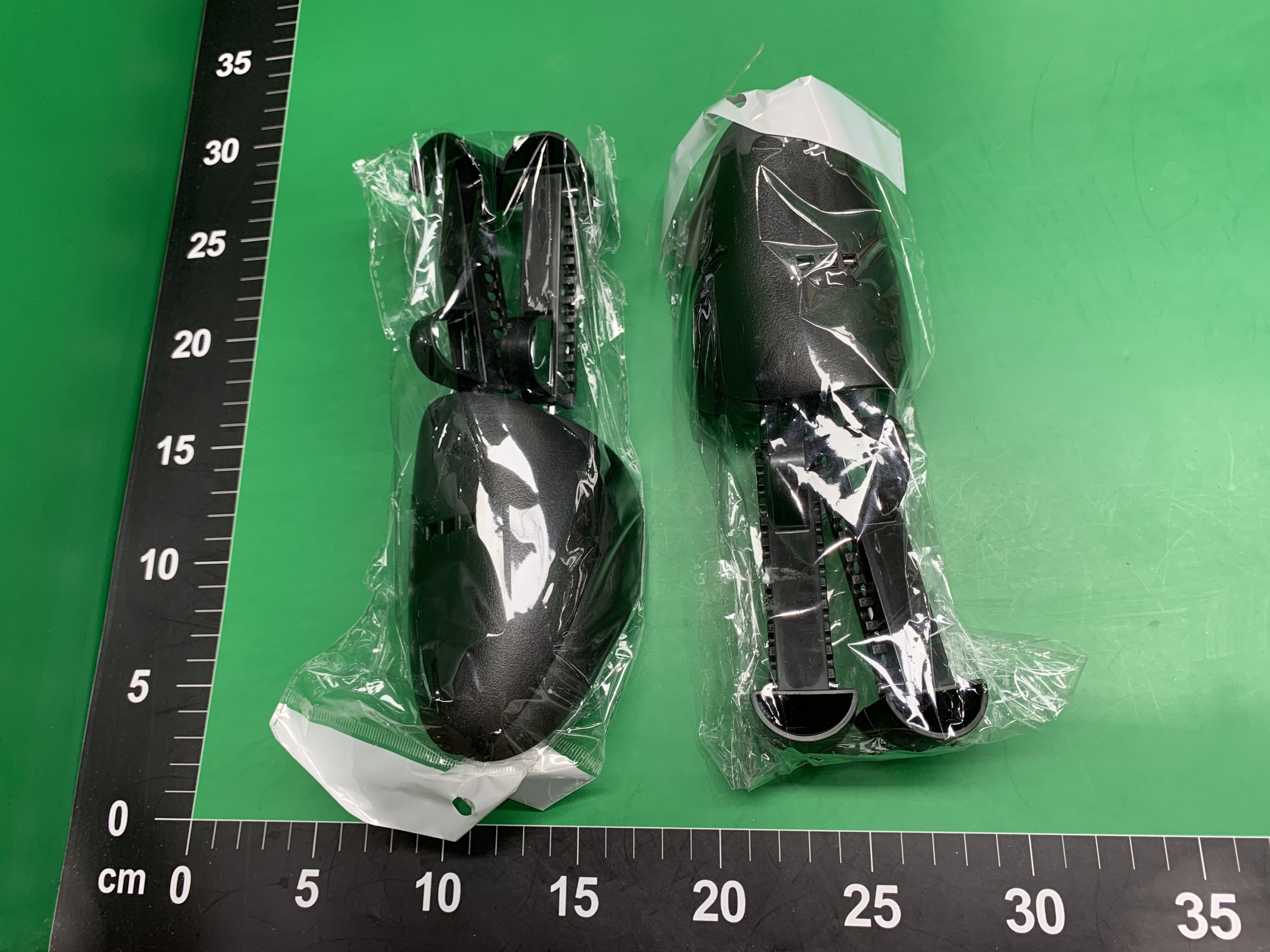 加厚塑料可调节鞋撑子男女款撑鞋器鞋楦定型器扩鞋器防止鞋子变形 — foto QC 1