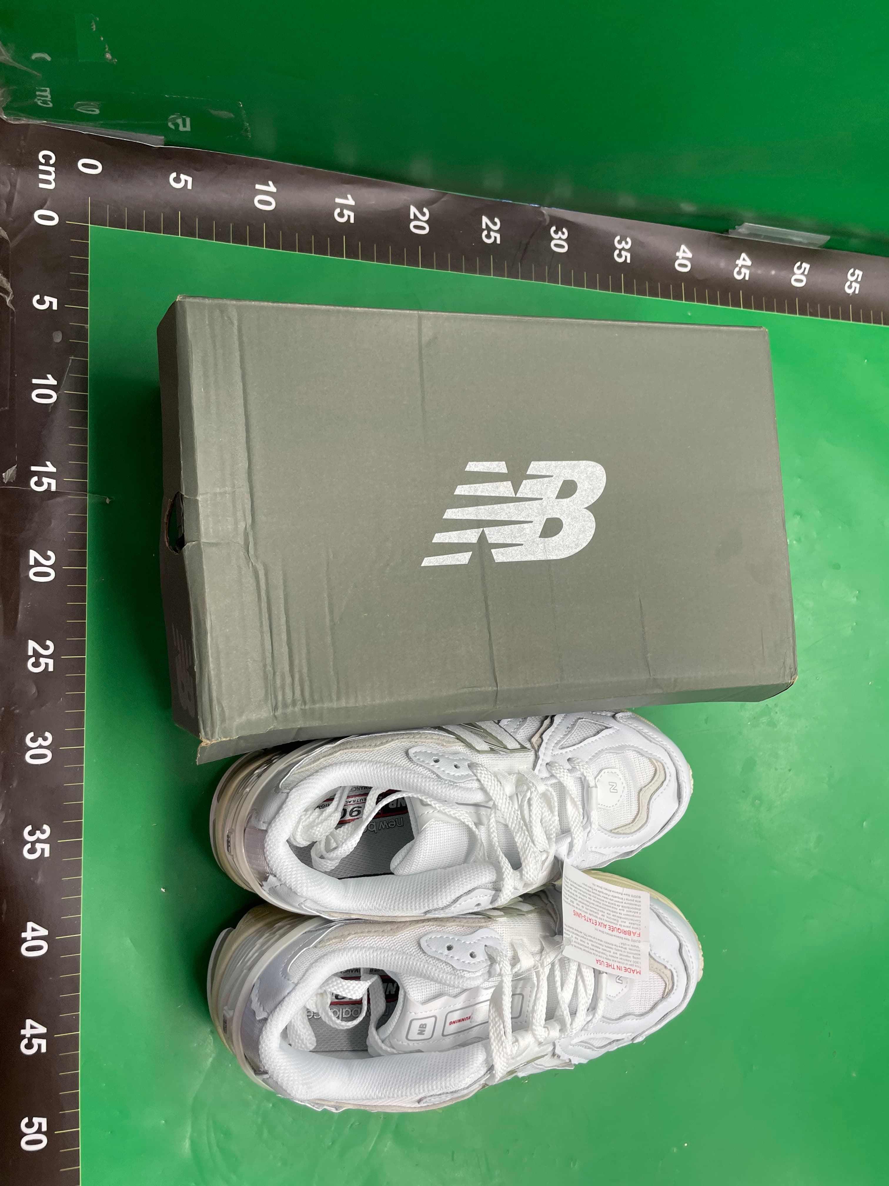 莆田 工厂1906R 做旧银白元祖灰老爹鞋跑步鞋男女鞋 — miniatura QC 4