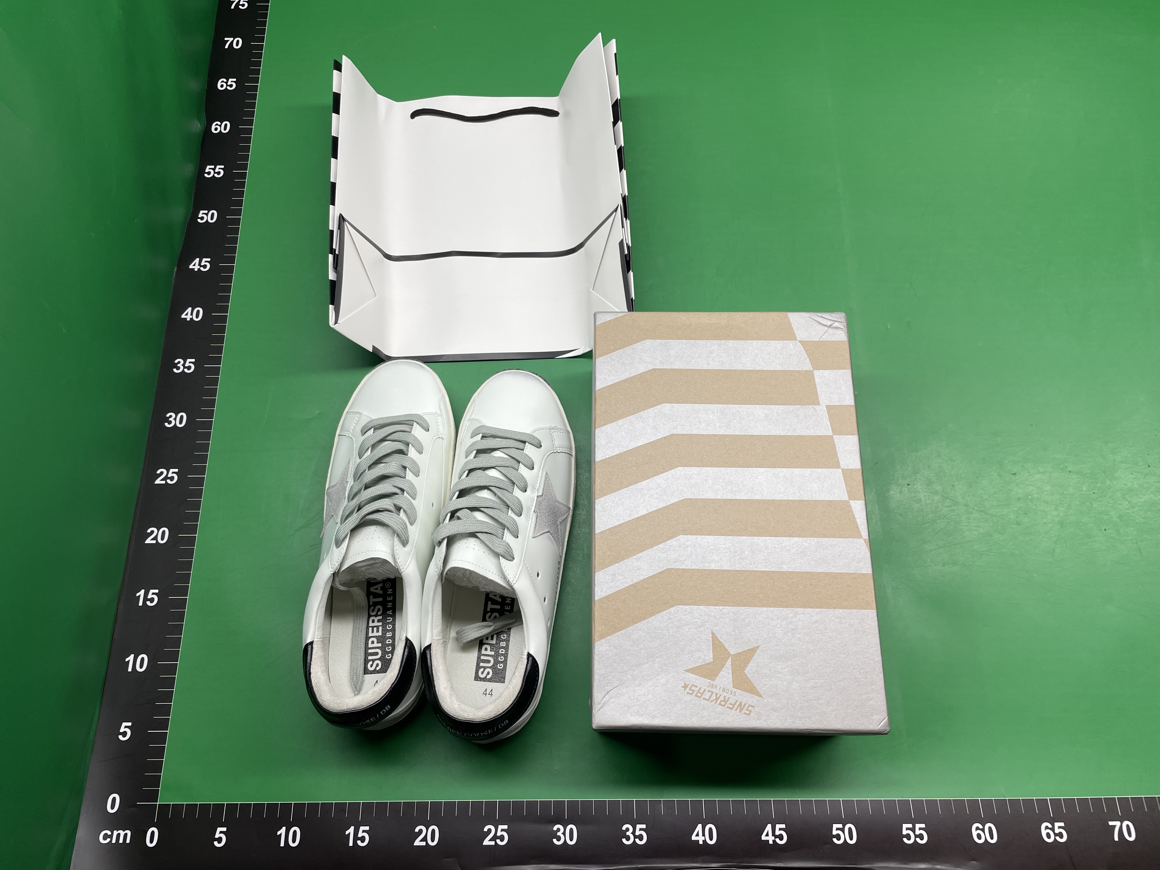 ￼GGDB小脏鞋新款做旧女板鞋男脏脏鞋星星小白鞋韩版复古星星小脏鞋黑尾红尾银色 — miniatura QC 4