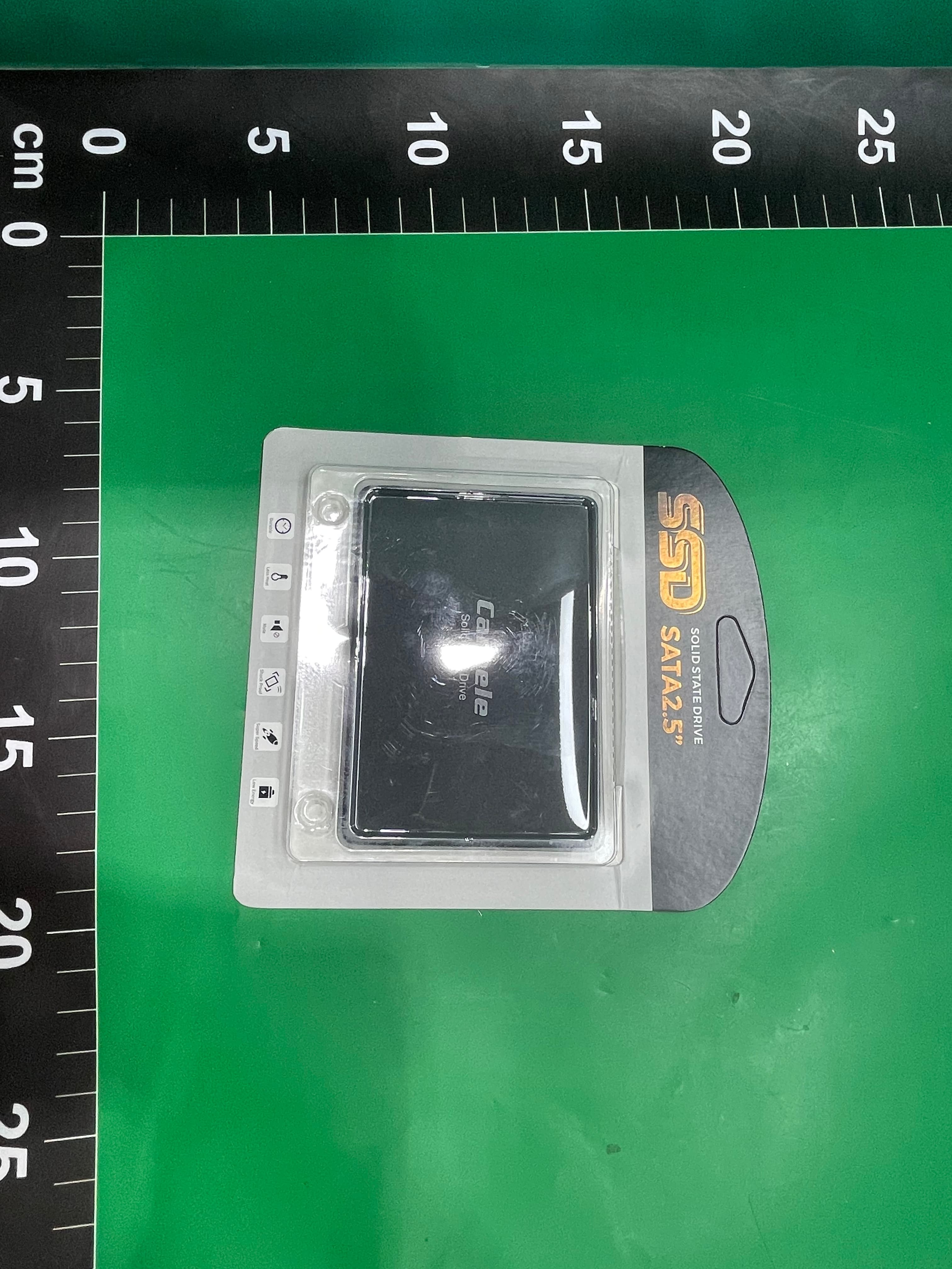 SSD固态硬盘2.5寸 SATA3.0 256GB 512GB 1TB 2TB 4TB — foto QC 1