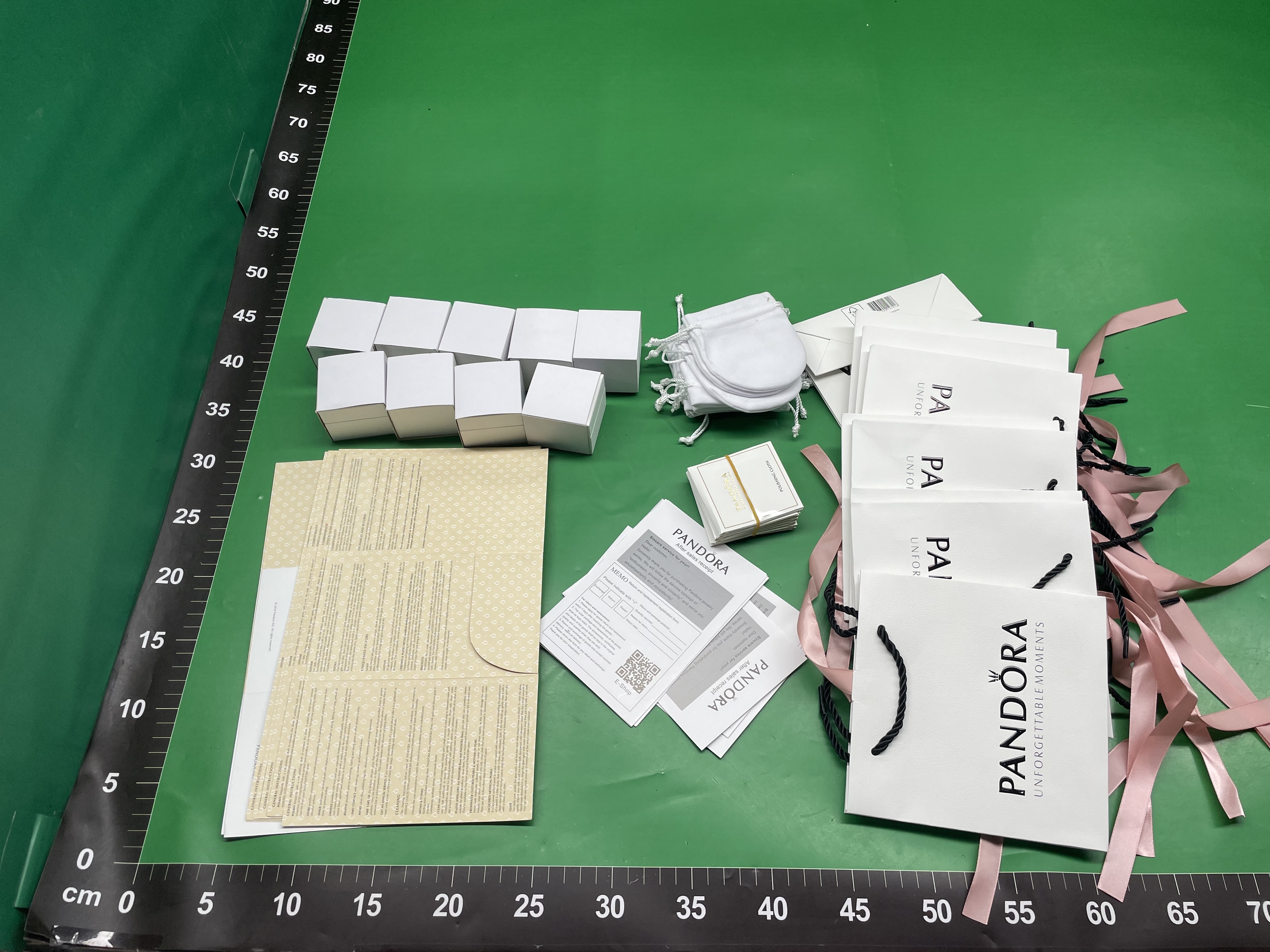 潘家饰品原版经典款包装礼袋六件套手镯手链盒擦银布说明书绒布袋 — foto QC 1