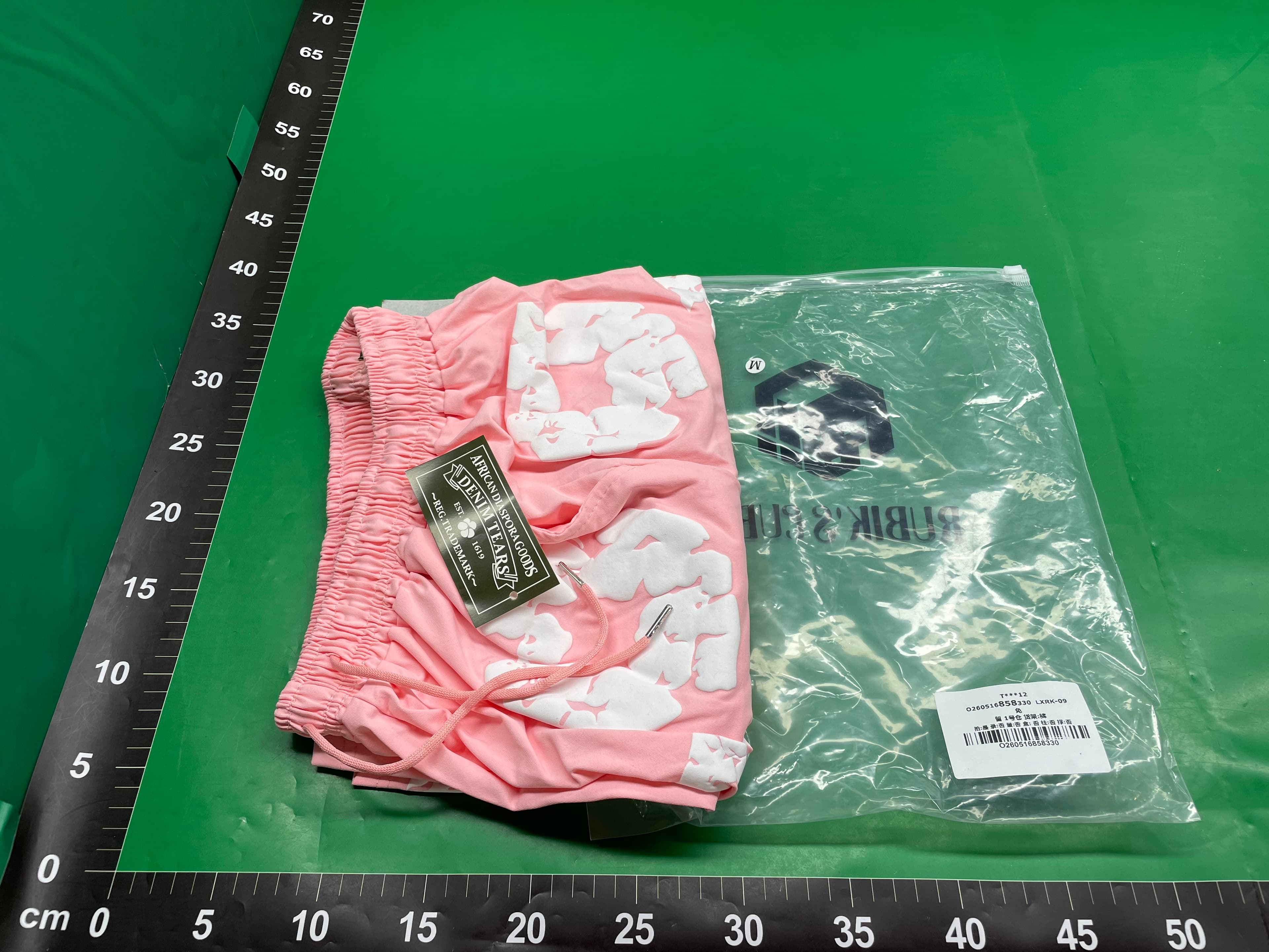 欧美嘻哈跨境潮流发泡印花短袖休闲短裤套装宽松运动套装现货代发 — foto QC 1