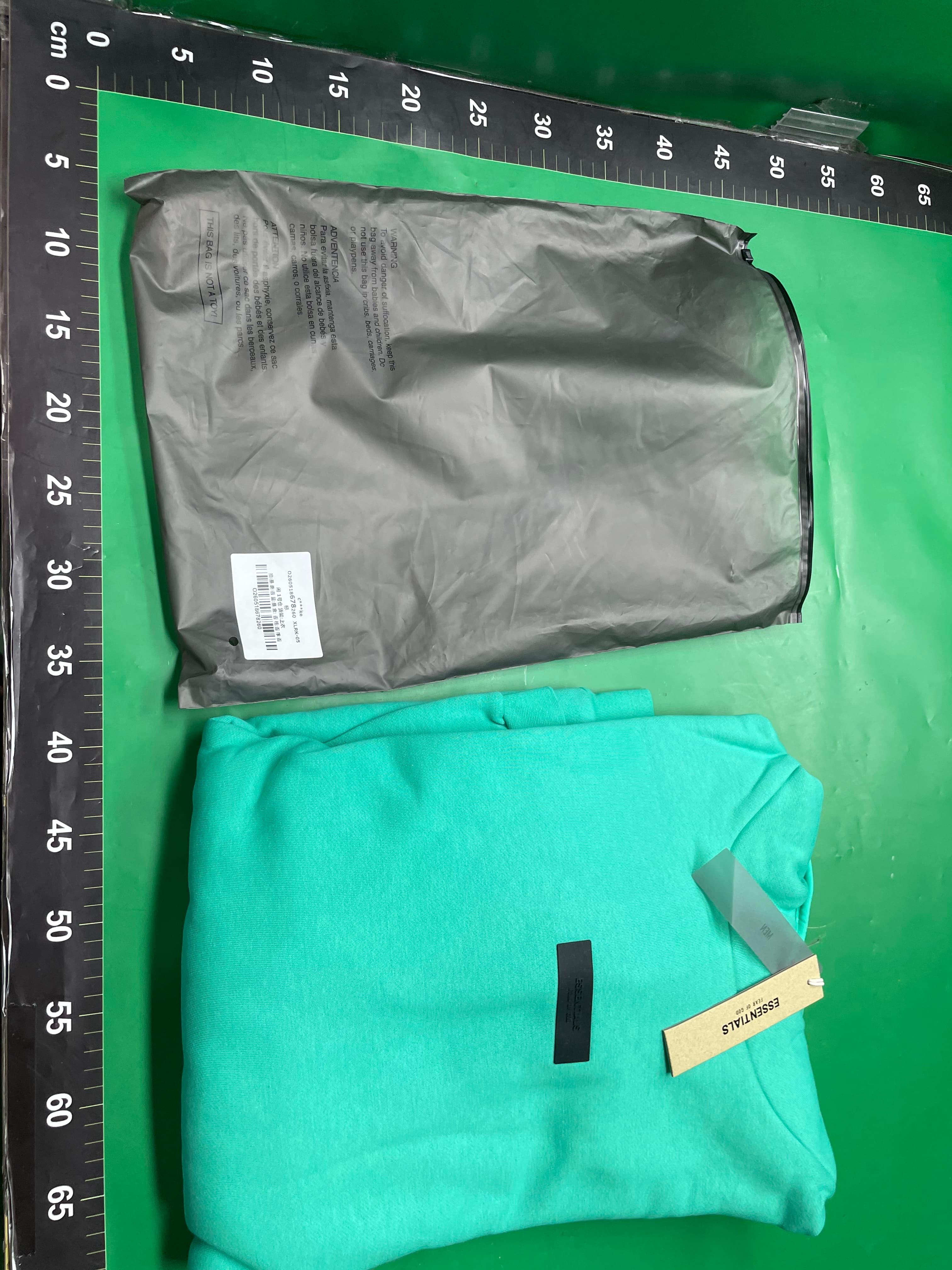 秋冬新款FOG ICON复线ESSENTIALS硅胶字母加绒连帽卫衣男女同款 — foto QC 1