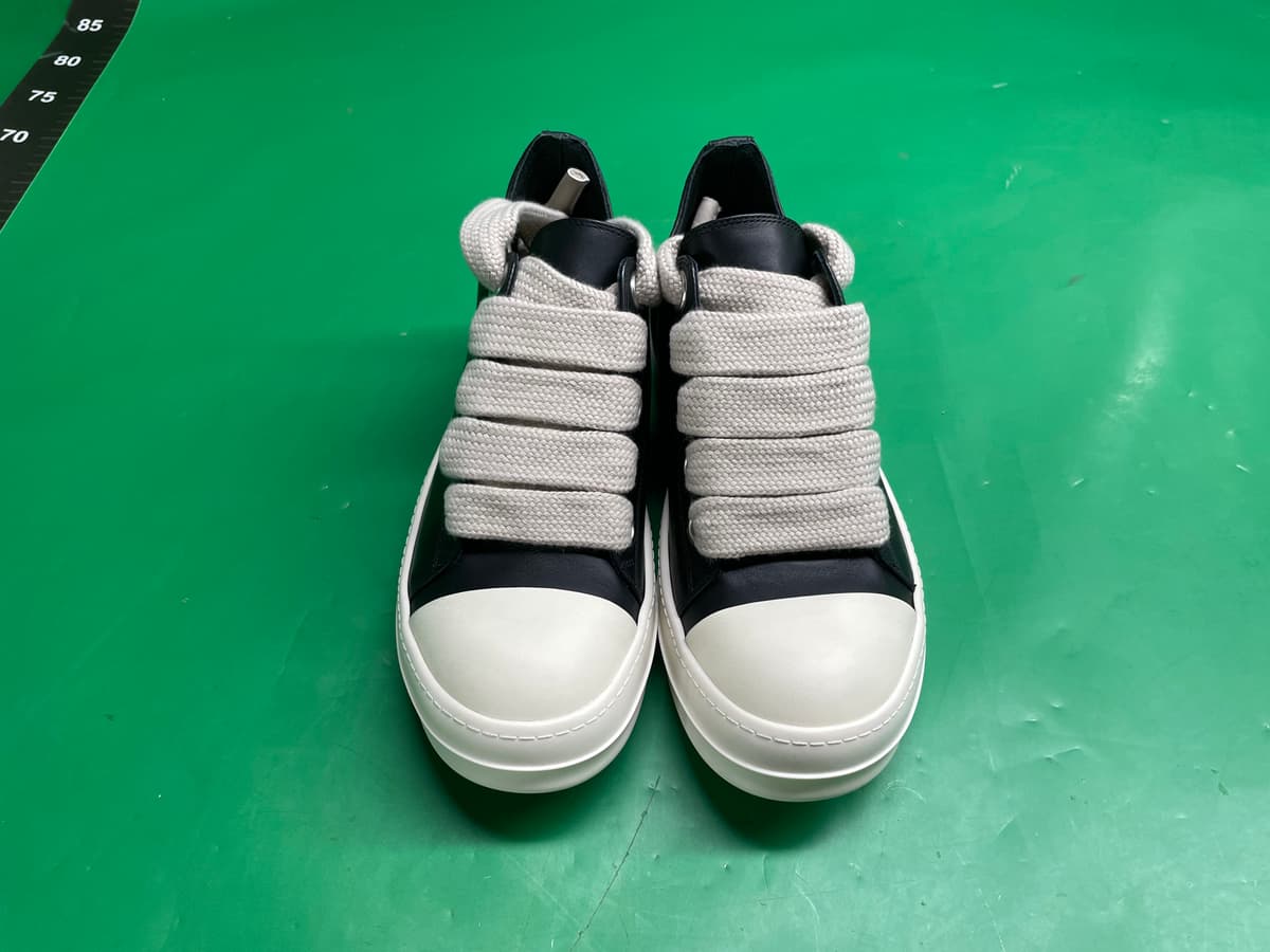 Rog Ro Produces Oinck Owem Thick Lace Leather High-Top and Low-Top Shoes for Men and Women in Black, White, Elephant Gray, and Blue — foto QC 1