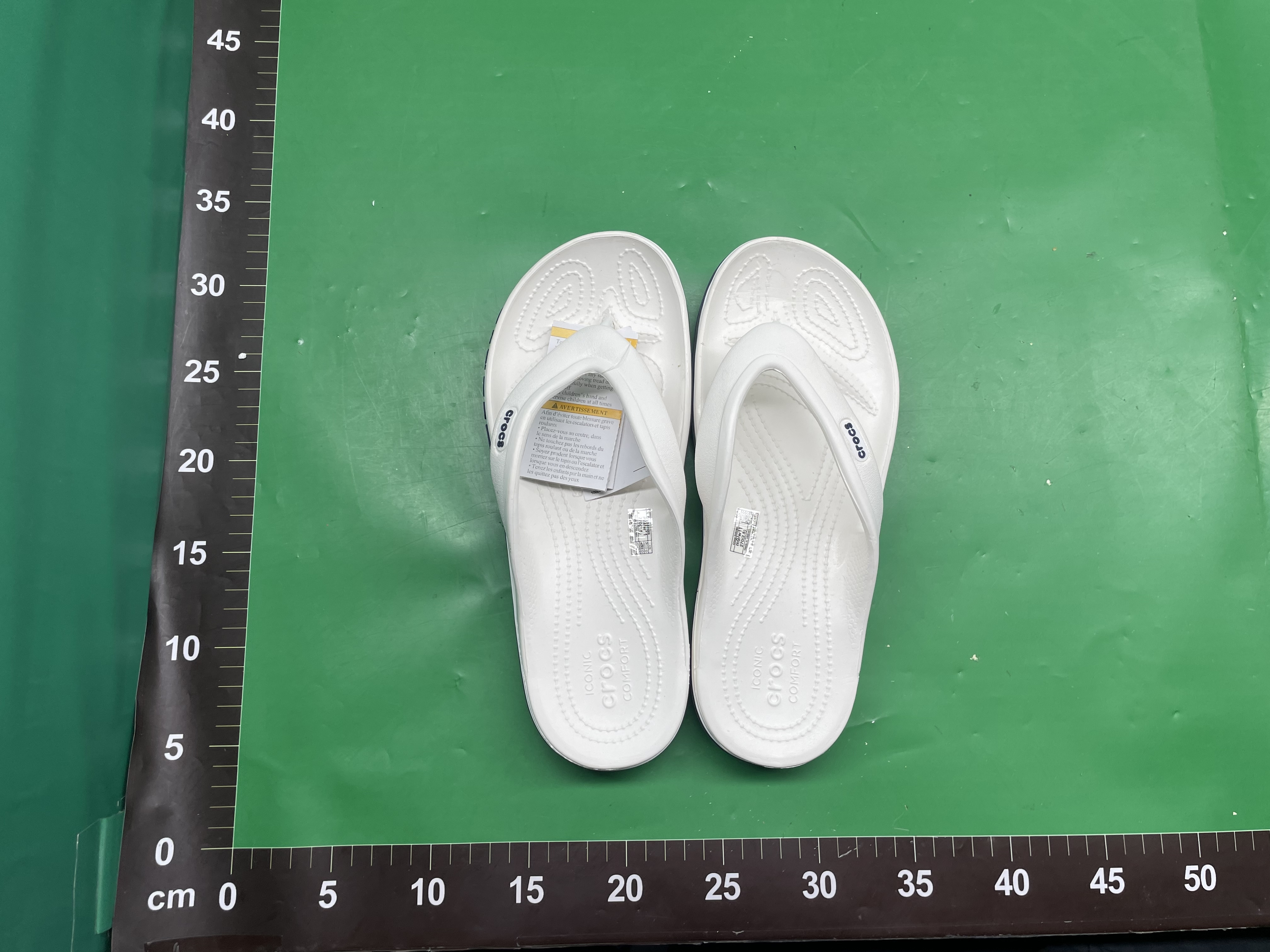 Cross沙滩鞋贝雅人字拖洞洞鞋男女休闲夹脚凉拖鞋平跟情侣款防滑 — miniatura QC 3