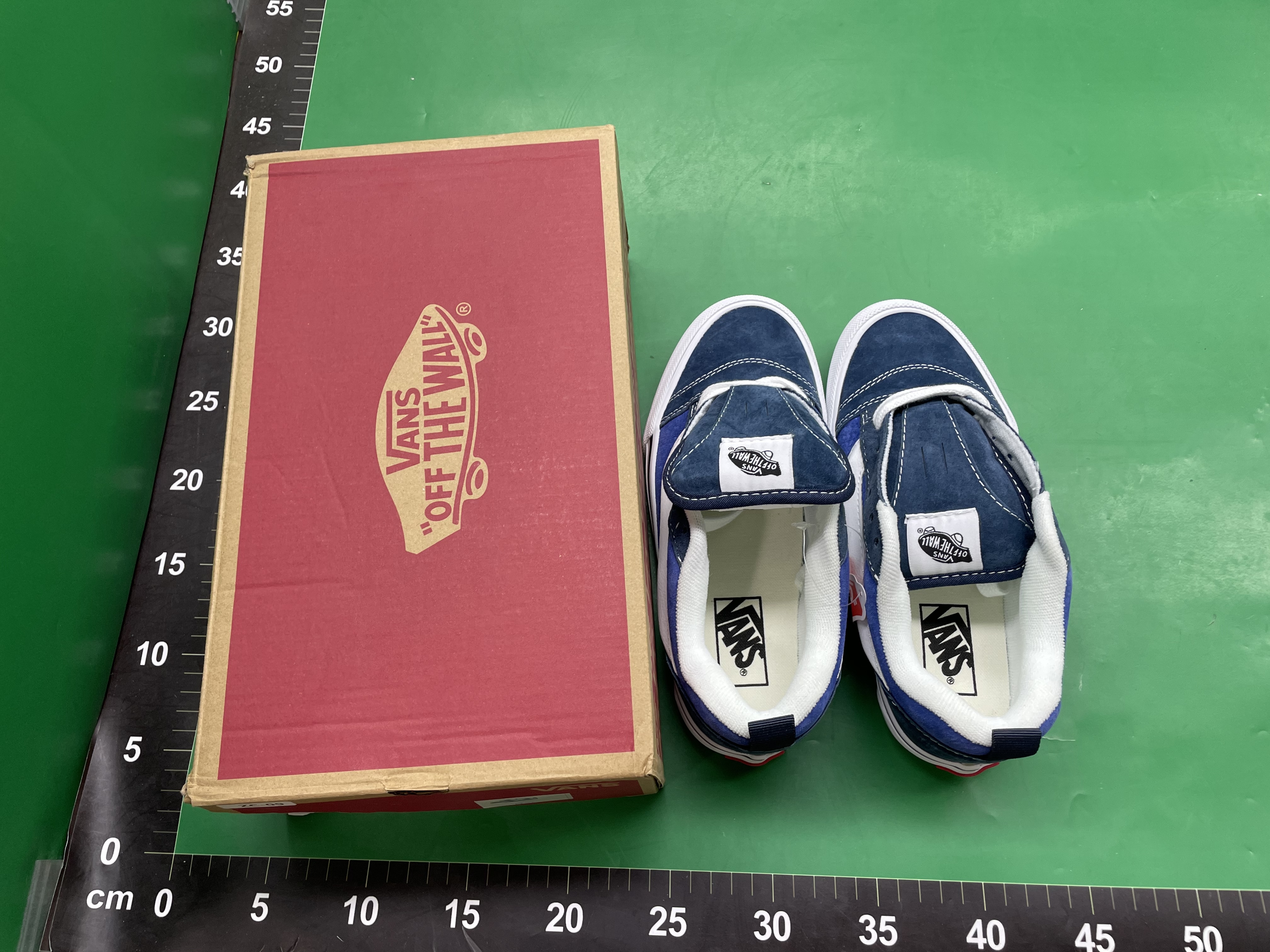 美奇万斯面包鞋Knu Skool肥胖板大LOGO麂皮翻毛复古美式板鞋 — foto QC 1