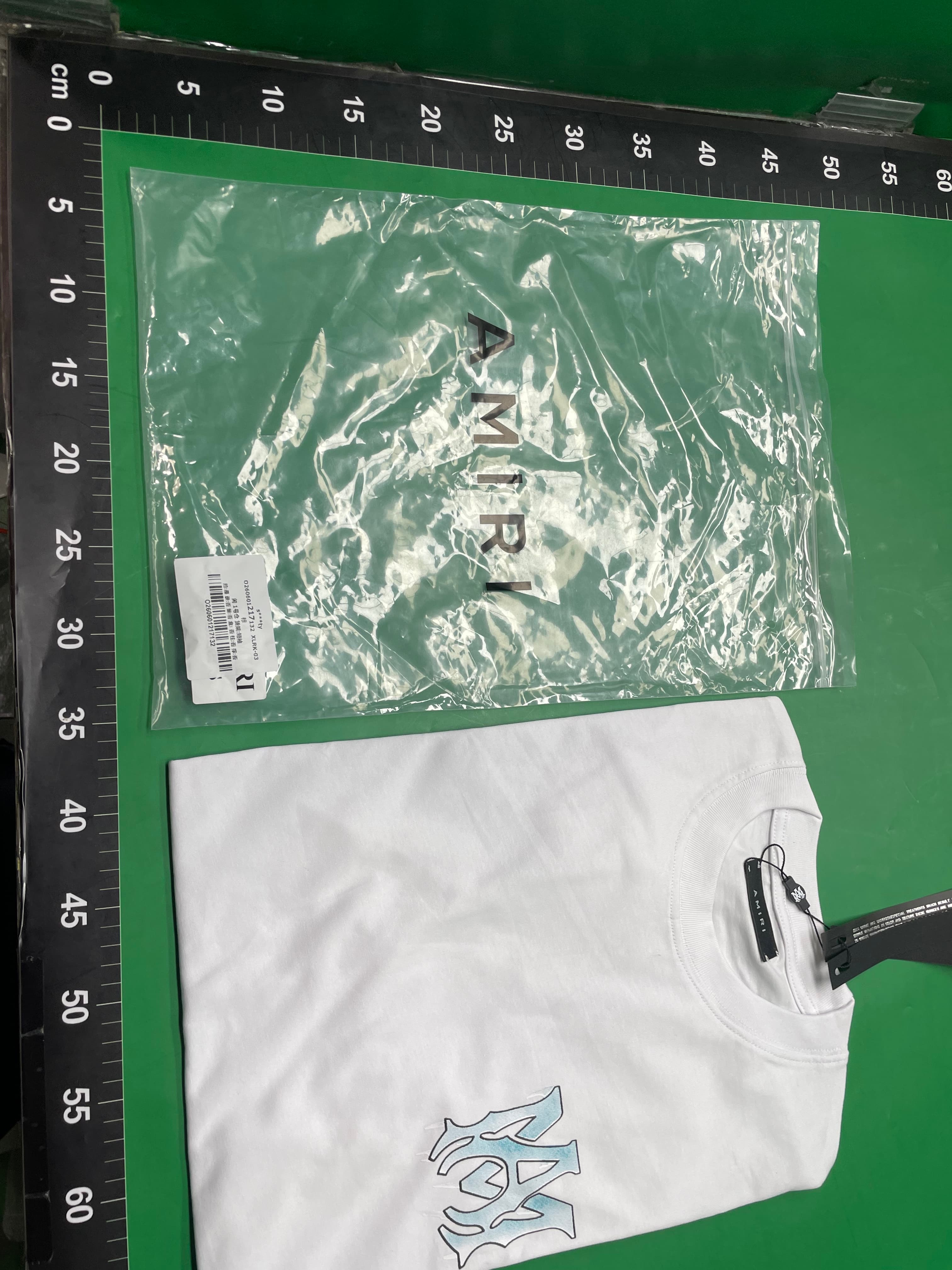 小众和平鸽流漆涂鸦字母星空经典logo印花短袖情侣T恤iri — miniatura QC 5
