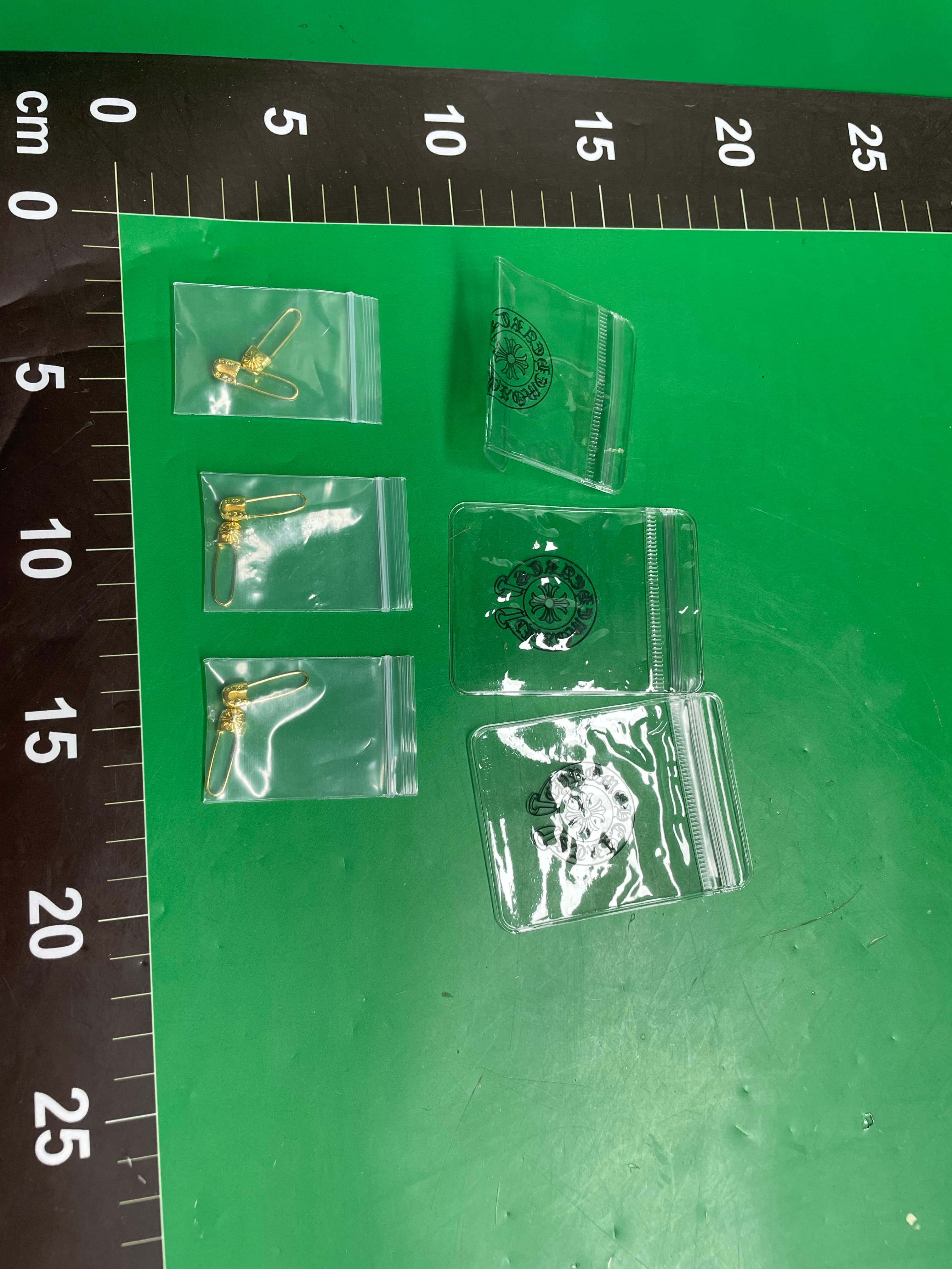 CH潮牌克罗伈复古做旧十字架童军花耳钉男女耳饰925银针十字花 — miniatura QC 4