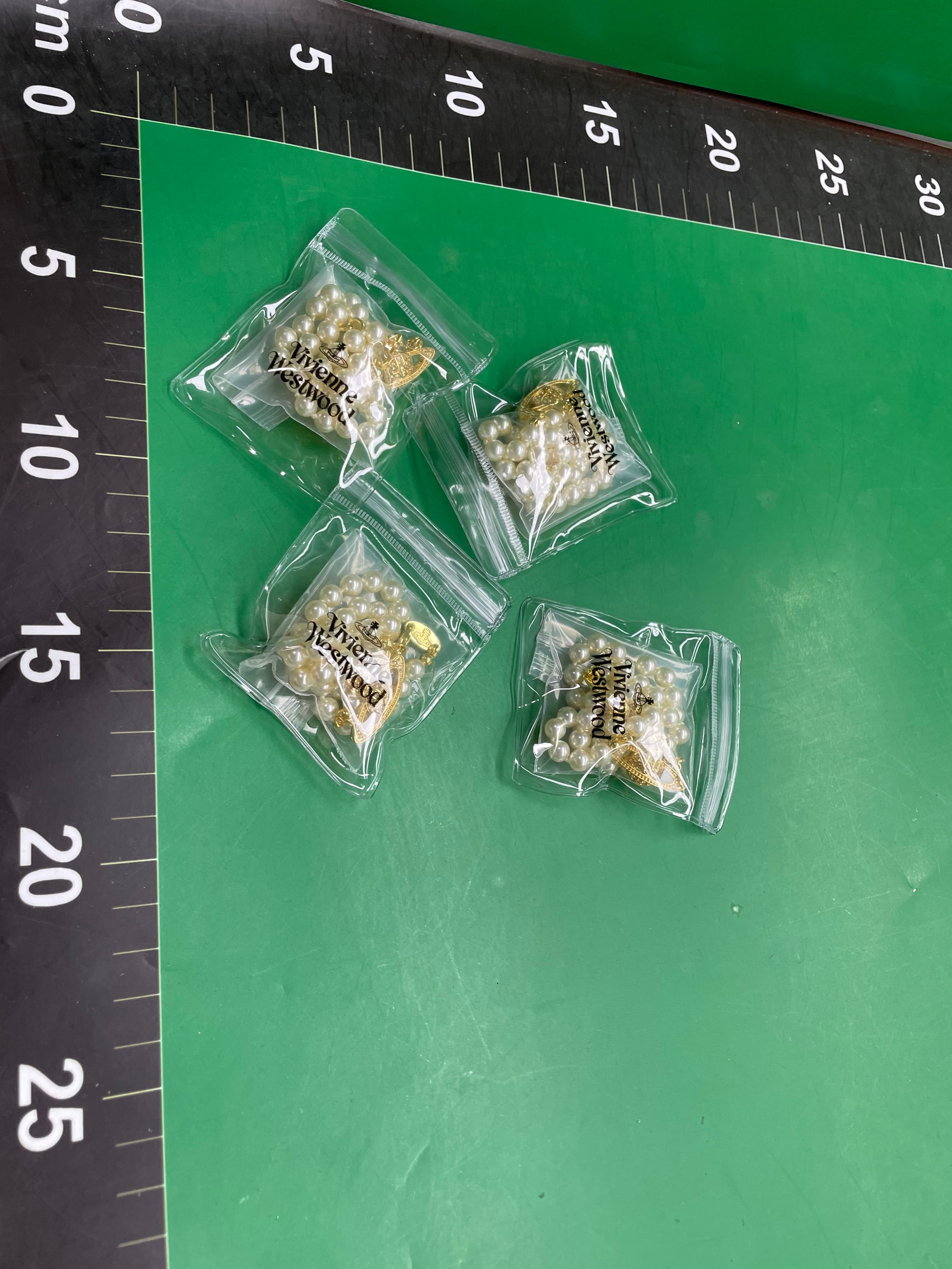 西太后项链女薇薇安土星珍珠别针回形针同款吊坠星球欧美工厂批发 — miniatura QC 2