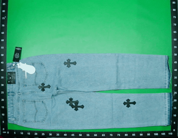 跨境新款26SS潮牌CH克罗直筒堆积神级版型情侣金属贴皮牛仔裤合集 — foto QC 1