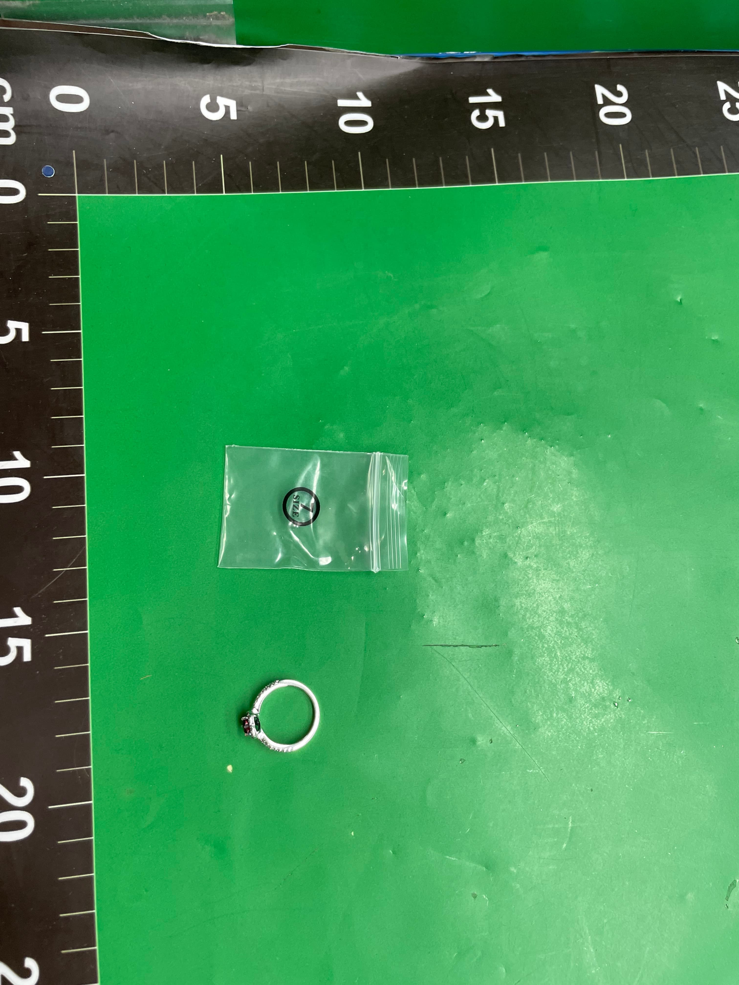 潘家新款白铜崇高的心典雅之心欢腾单石爱心戒指简约标志爱心轻奢 — miniatura QC 4