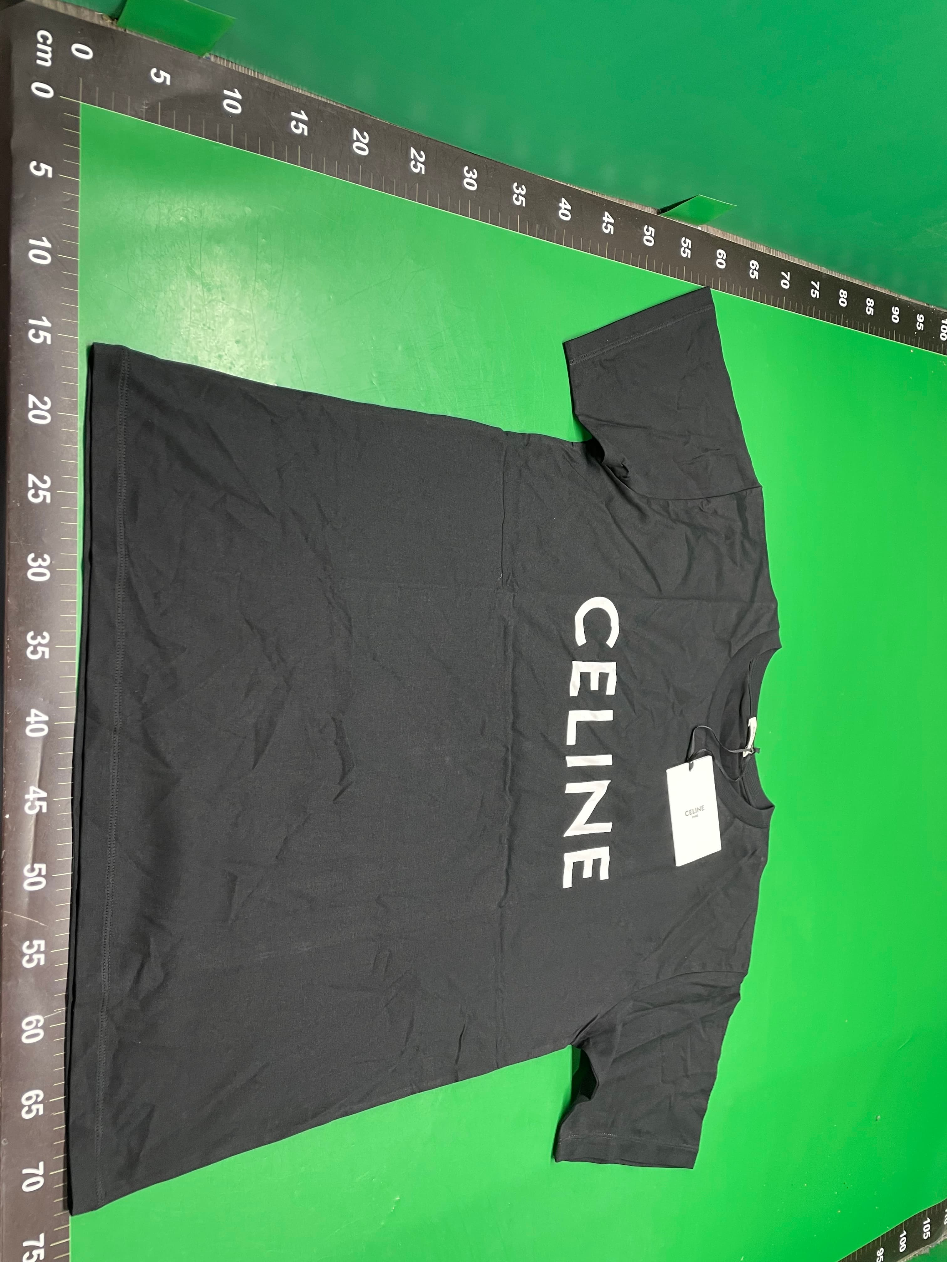 C 黑色短袖 — foto QC 1