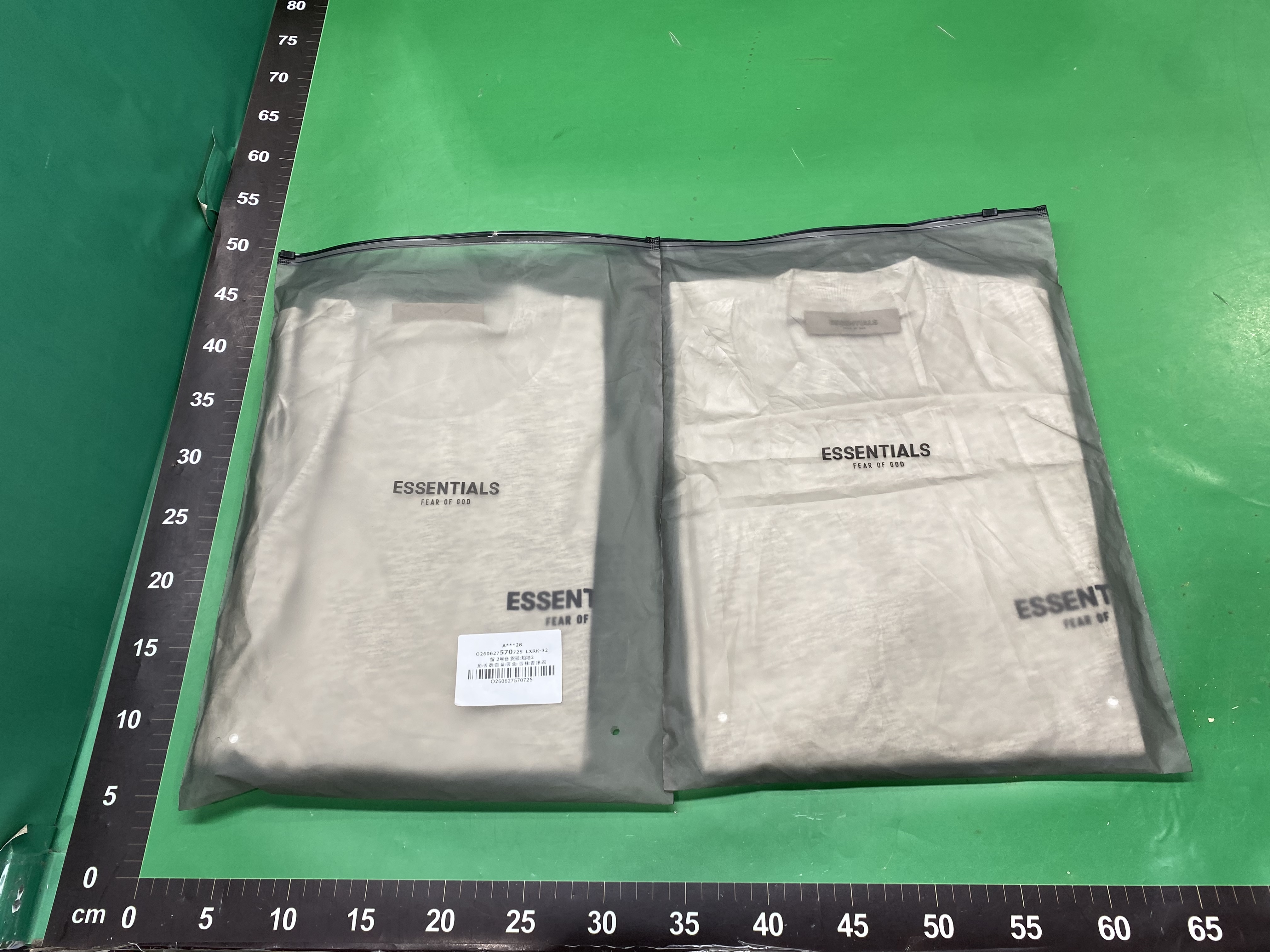 SS22-Essentials前后植绒印花半袖Tee透气舒适百搭潮牌简约修身型 — miniatura QC 5