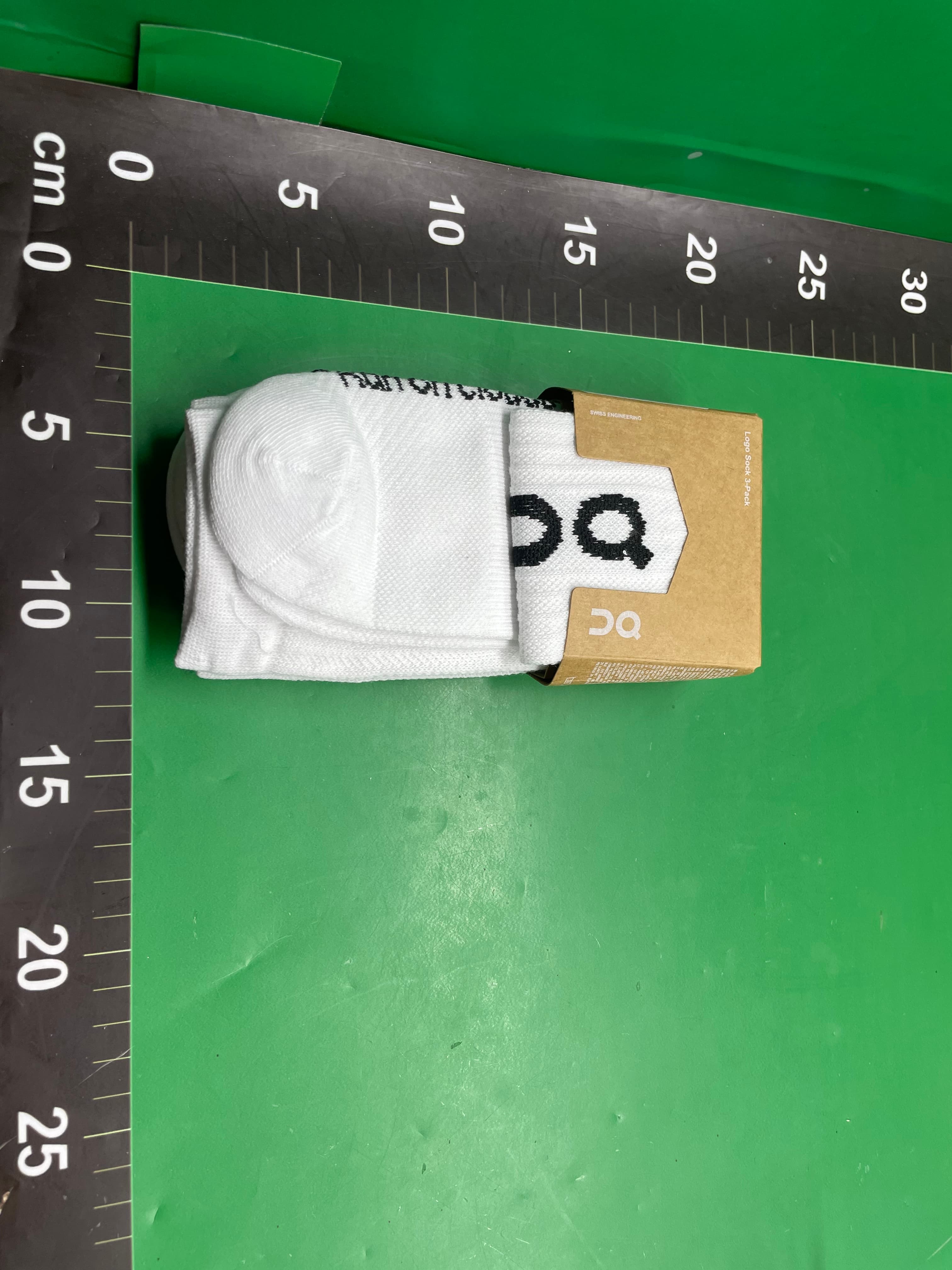 新款On袜子3双装昂跑情侣款袜子纯色男女款潮袜时尚中筒袜运动袜 — miniatura QC 3