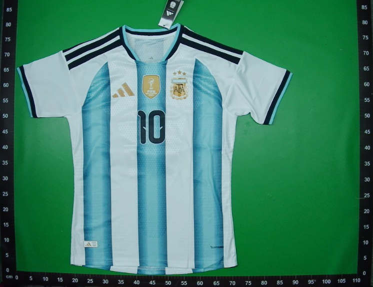 2026年美加墨世界杯阿根廷队球员版足球服梅西劳塔罗恩佐球衣批发 — miniatura QC 4