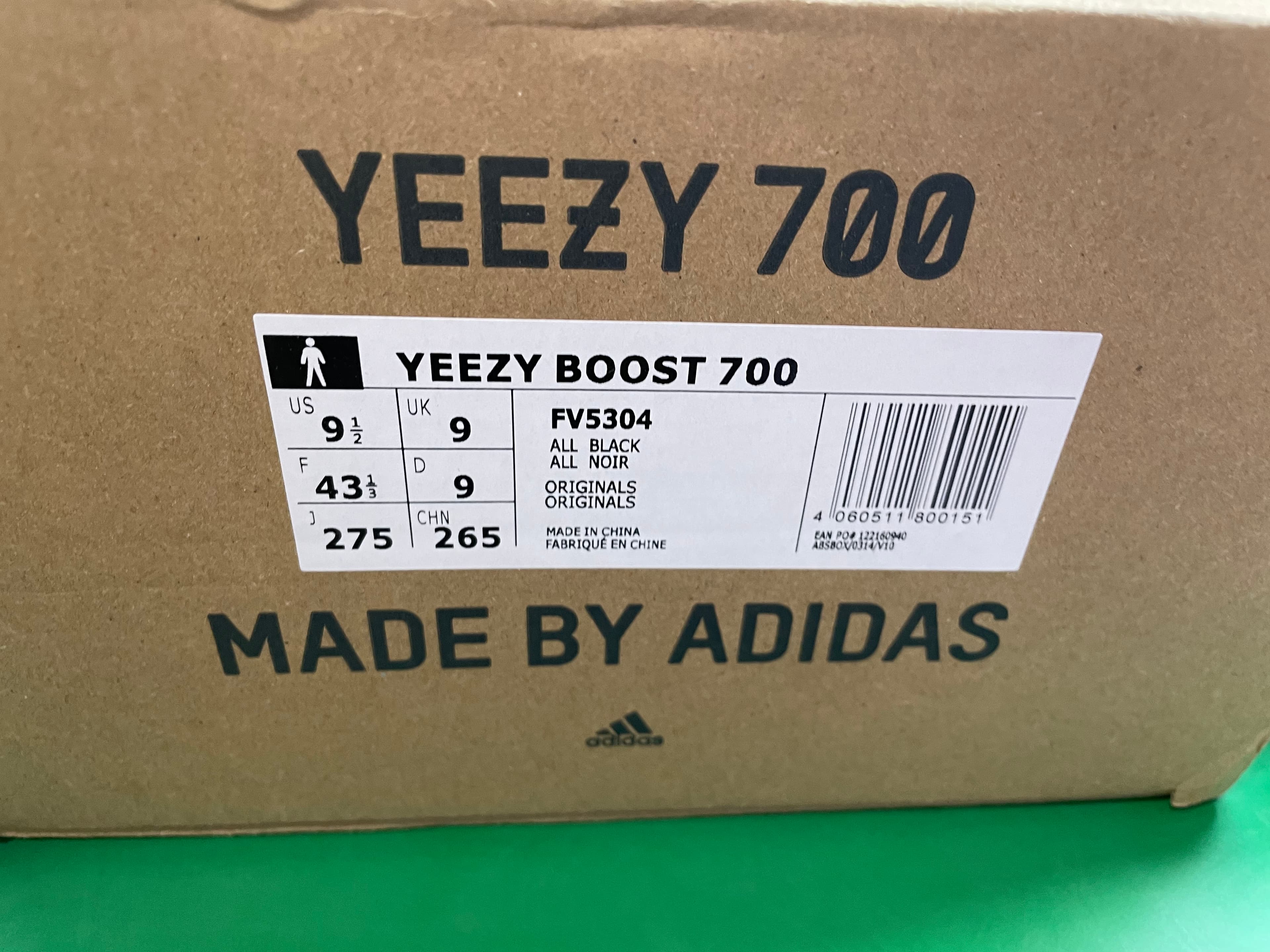 耶子700v2莆田高版本700V3骨白男女运动夏季增高透气老爹鞋黑魂 — foto QC 1