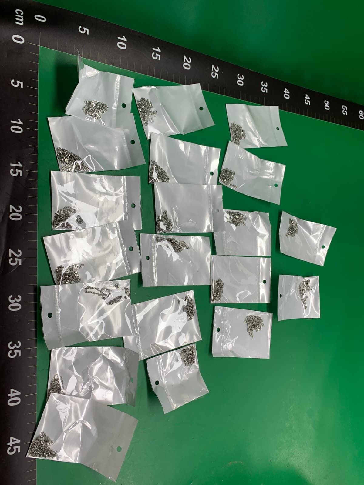 西太后薇薇安高定版经典土星项链温柔气质网红款项链女ins风小众 — miniatura QC 4