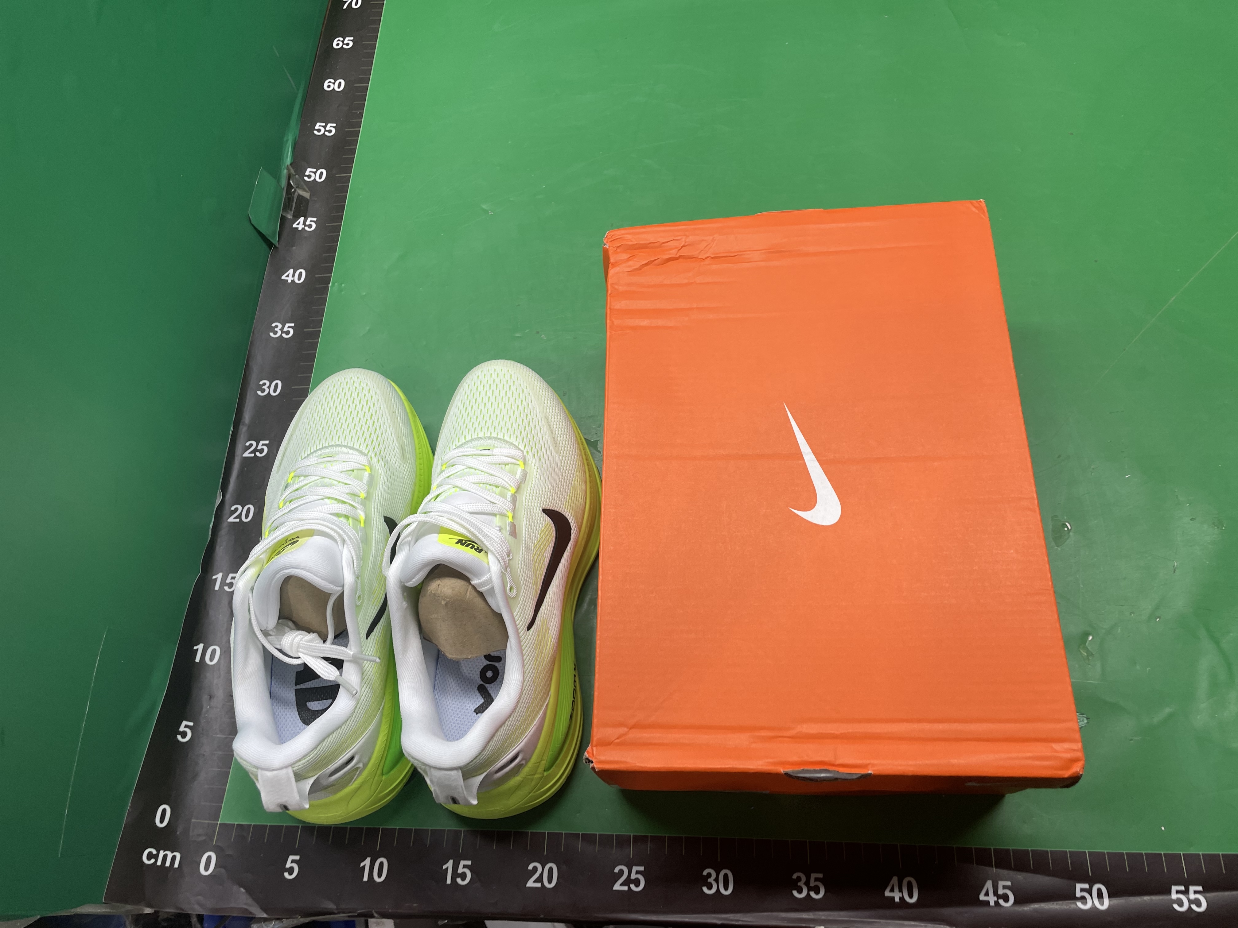 纯原登月Vomero18飞马跑步鞋网面透气减震低帮跑鞋男女休闲运动鞋 — miniatura QC 4