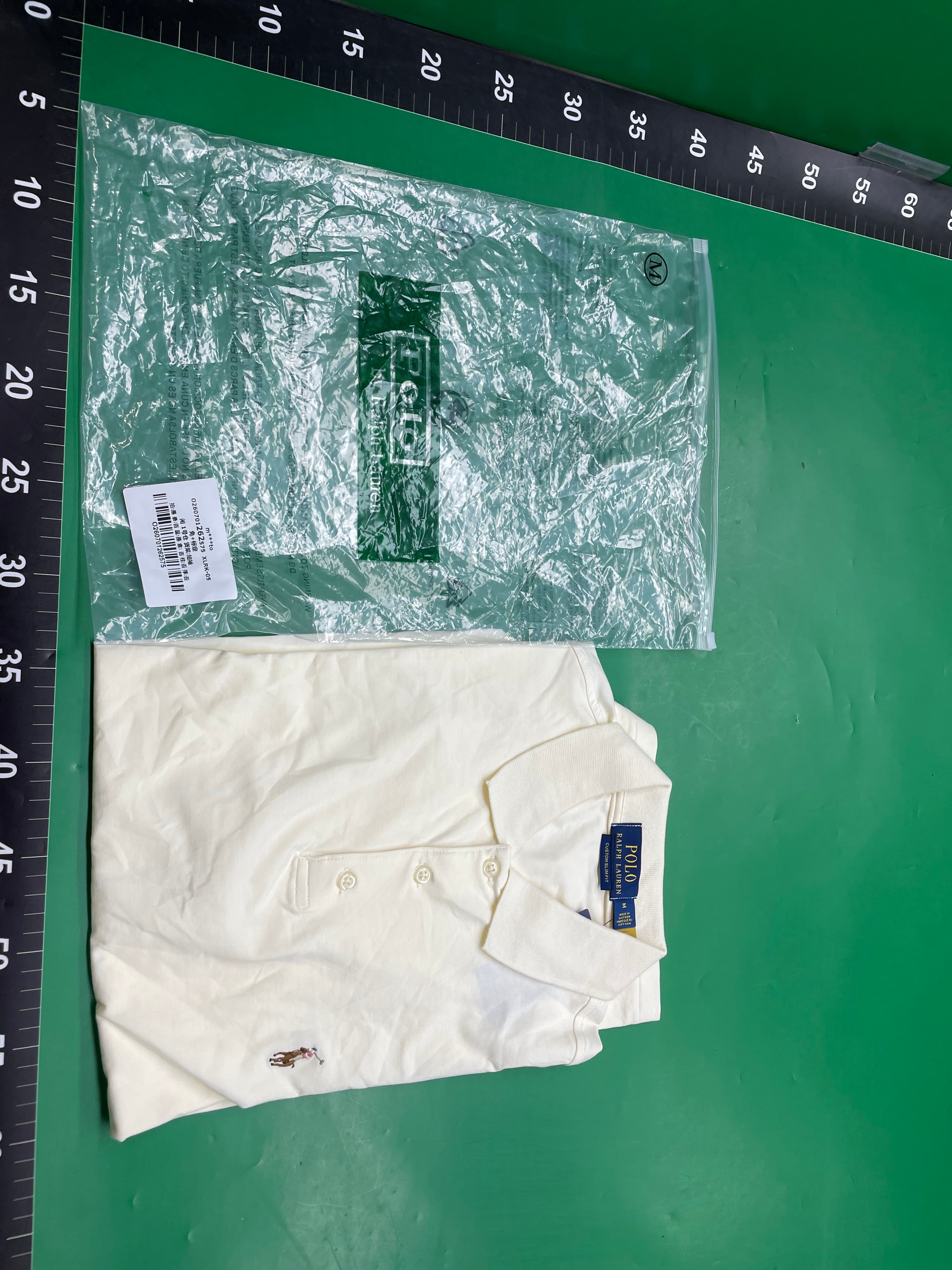 Light cream-colored polo shirt — miniatura QC 4
