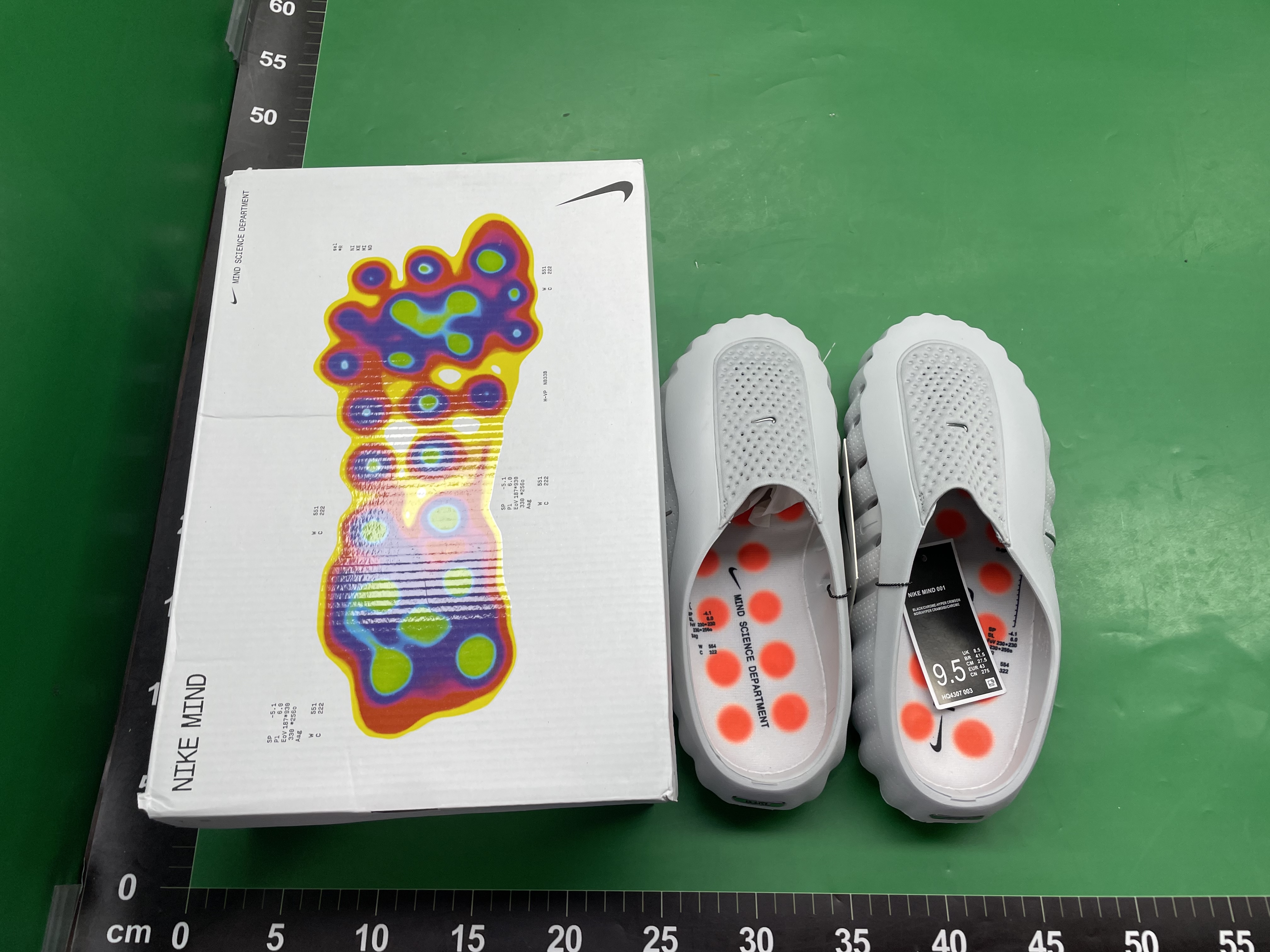 莆田现货外贸新款运动鞋Mind 001沙滩鞋休闲舒适一脚蹬包头拖鞋 — miniatura QC 3