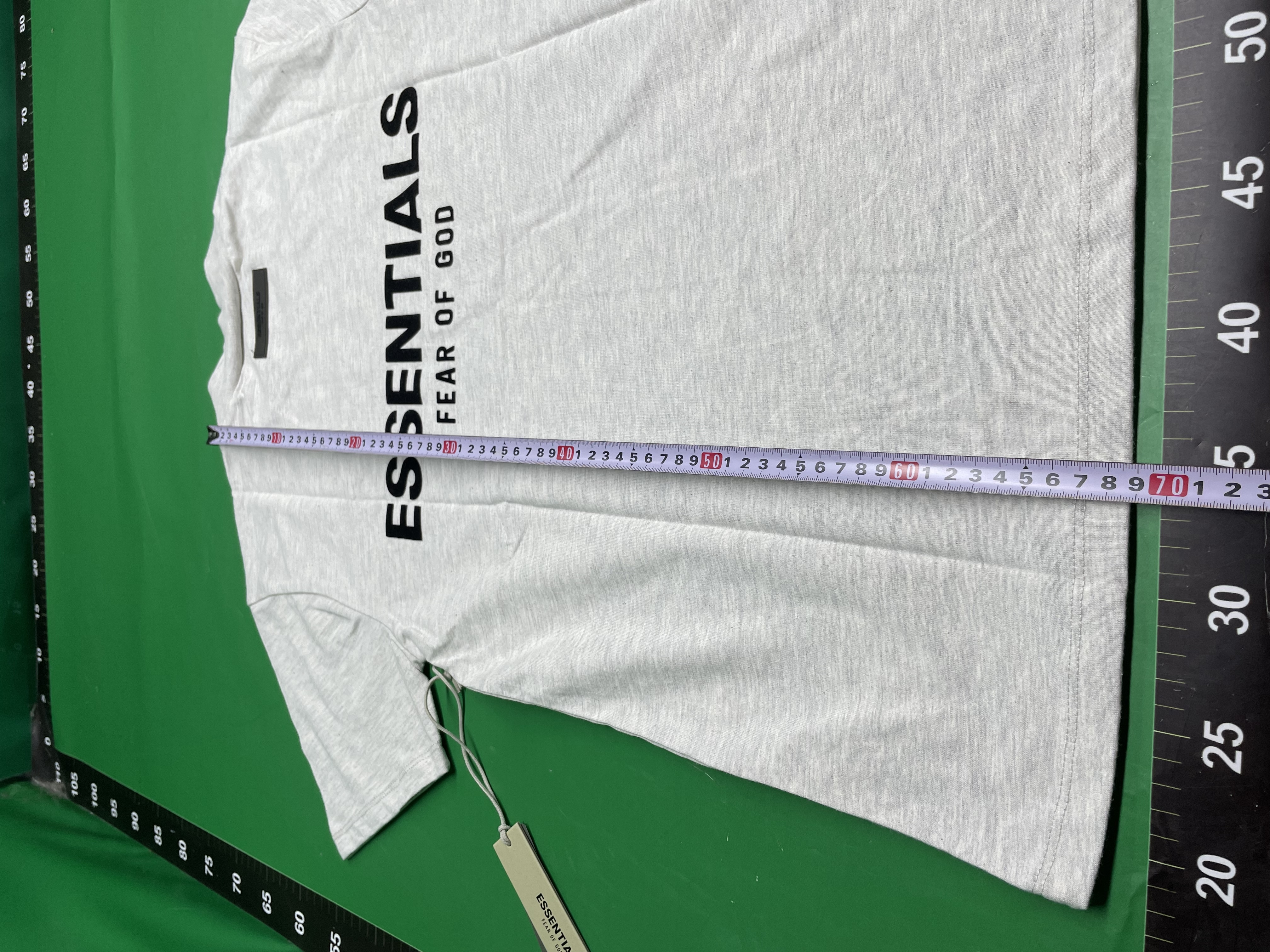 SS22-Essentials前后植绒印花半袖Tee透气舒适百搭潮牌简约修身型 — foto QC 1