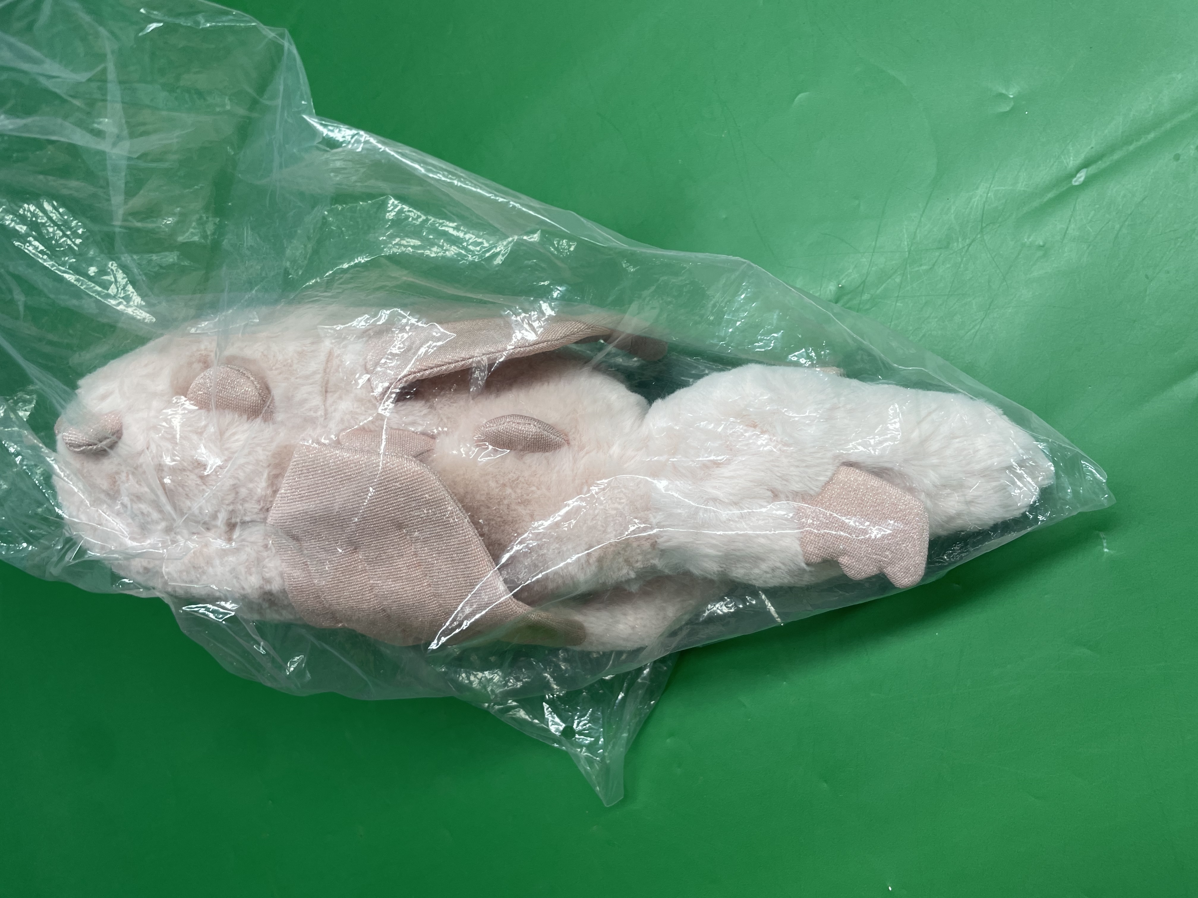 现货JC玩偶热门合集巴塞罗熊邦尼兔蛋糕甜品安抚毛绒玩具三标齐 — foto QC 1