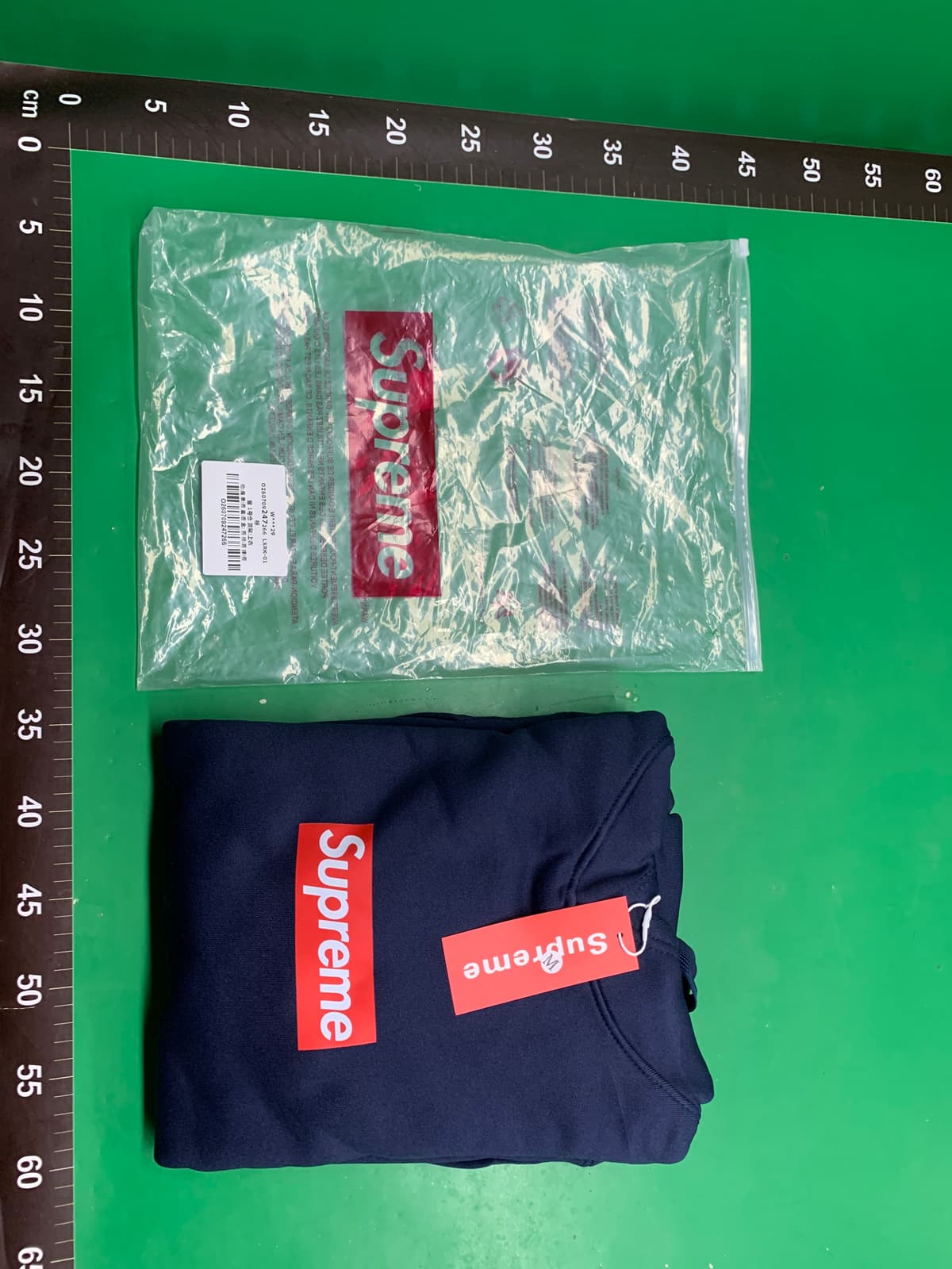 26SS版本supreme潮牌HOOD SWEATSHIRT大LOGO套头加绒卫衣帽衫 — miniatura QC 2