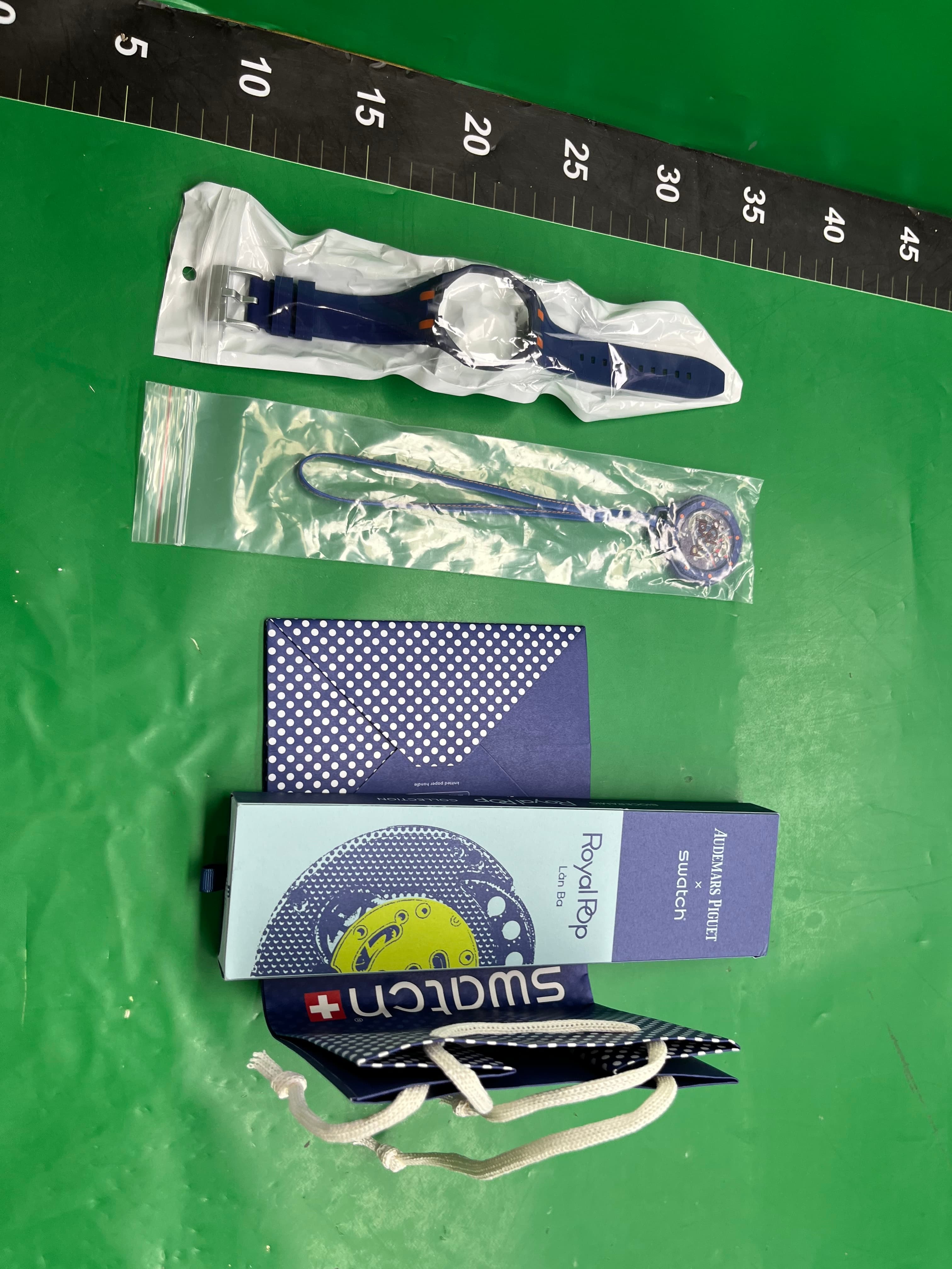 新款AP皇家橡树世纪联名RP糖果色八角挂表联名机械怀表微商爆款挂 — miniatura QC 3