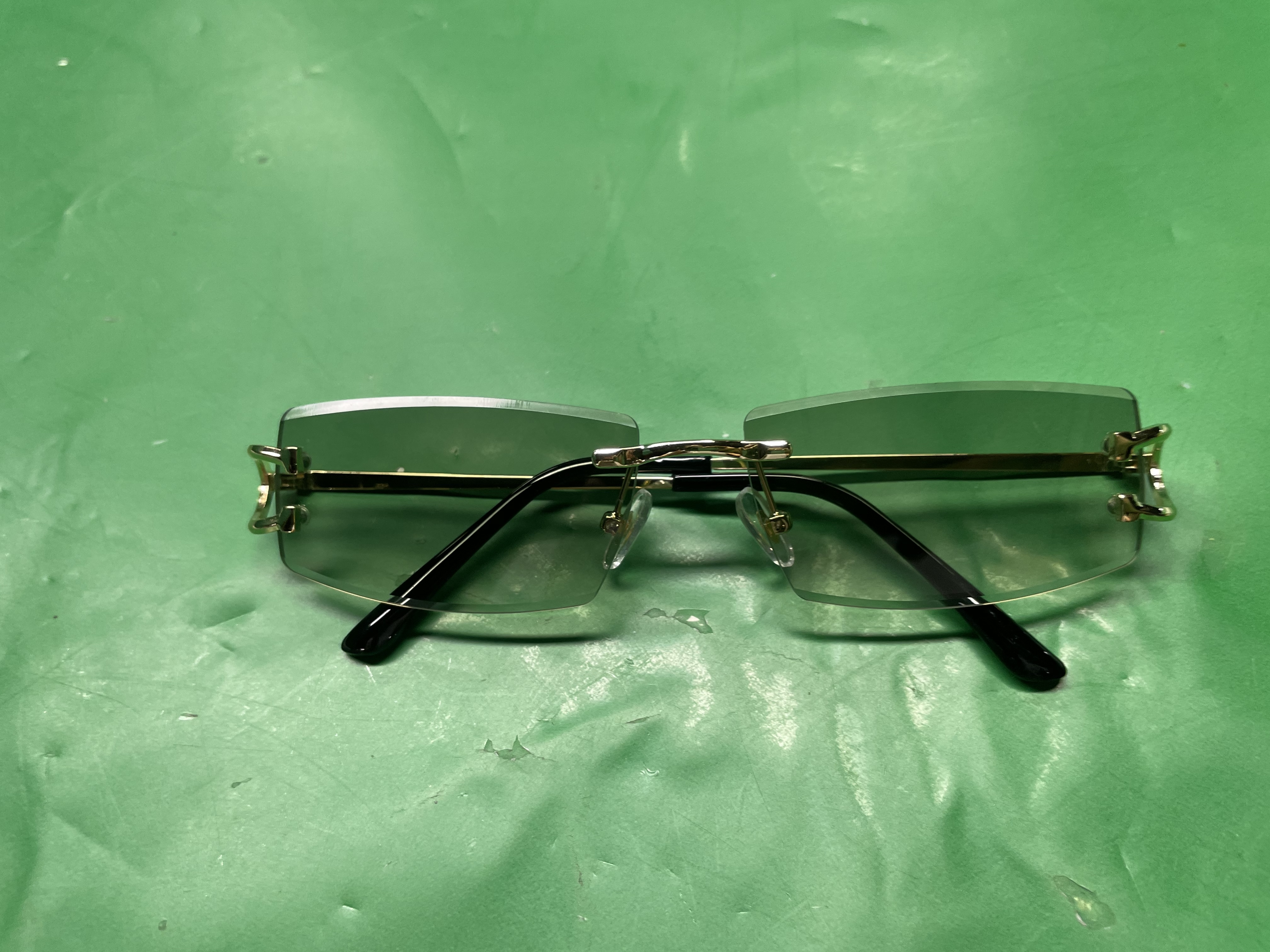 欧美跨境无框女墨镜时尚太阳眼镜男士眼镜高级感工厂sunglasses — miniatura QC 5