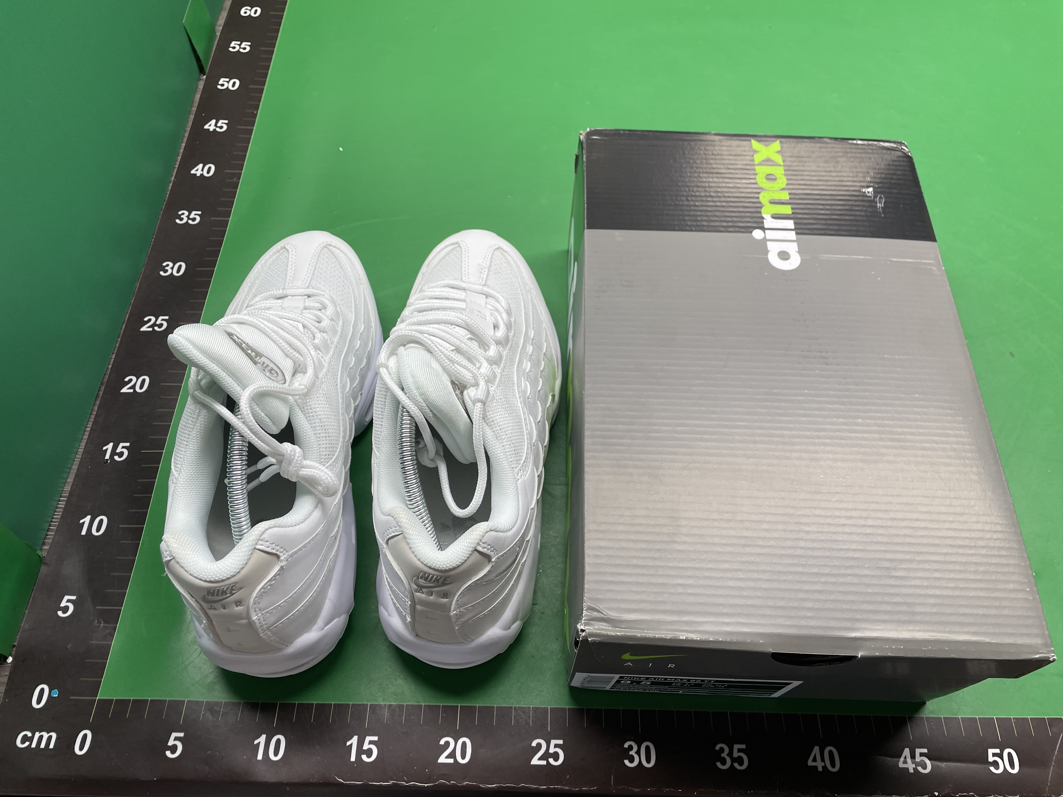 莆田max95气垫鞋 经典款气垫鞋黑白联名3M反光情侣增高减震运动鞋 — miniatura QC 5