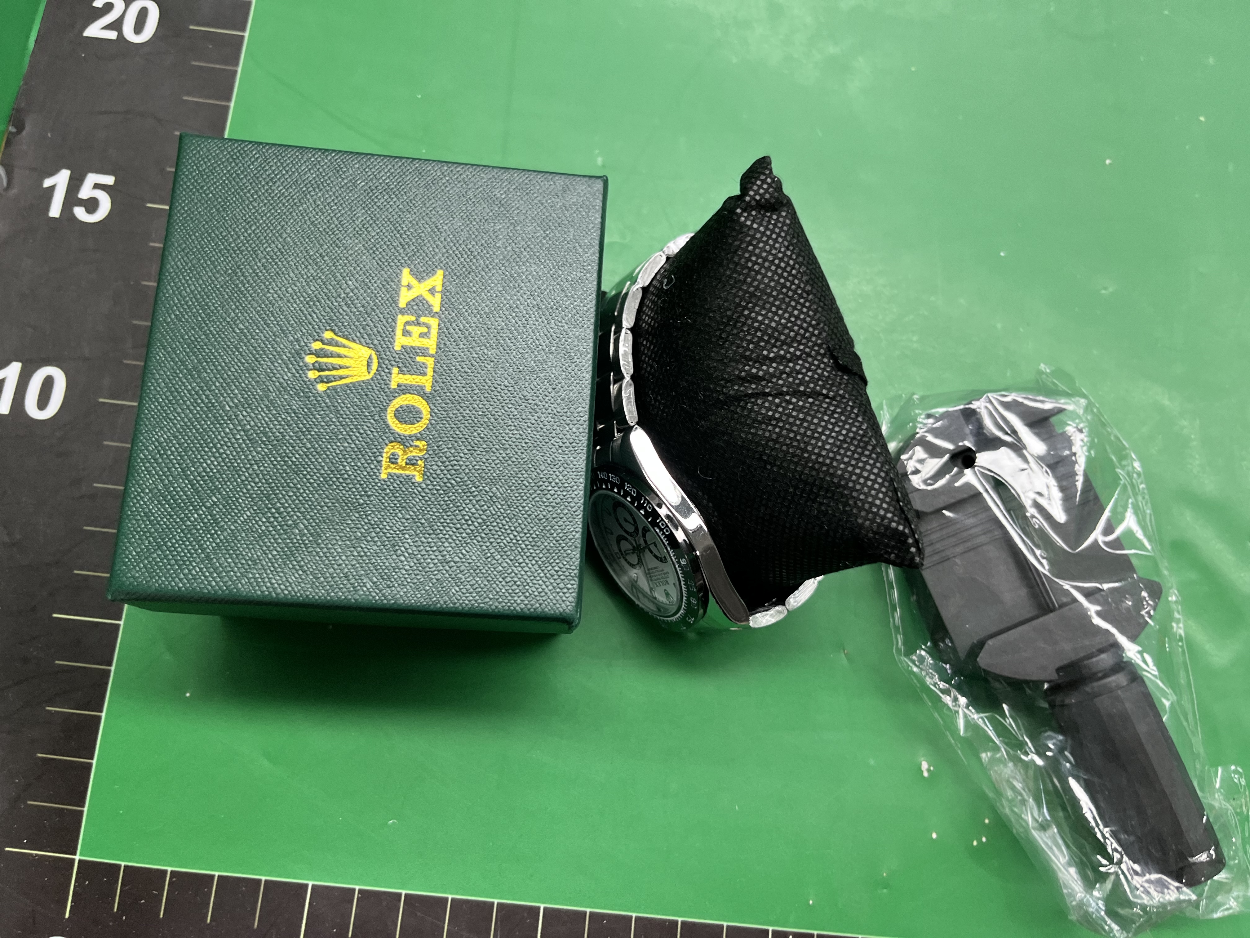 迪通拿手表商务石英表手表六针三眼经典熊猫迪手表厂家丹尼路手表 — miniatura QC 6