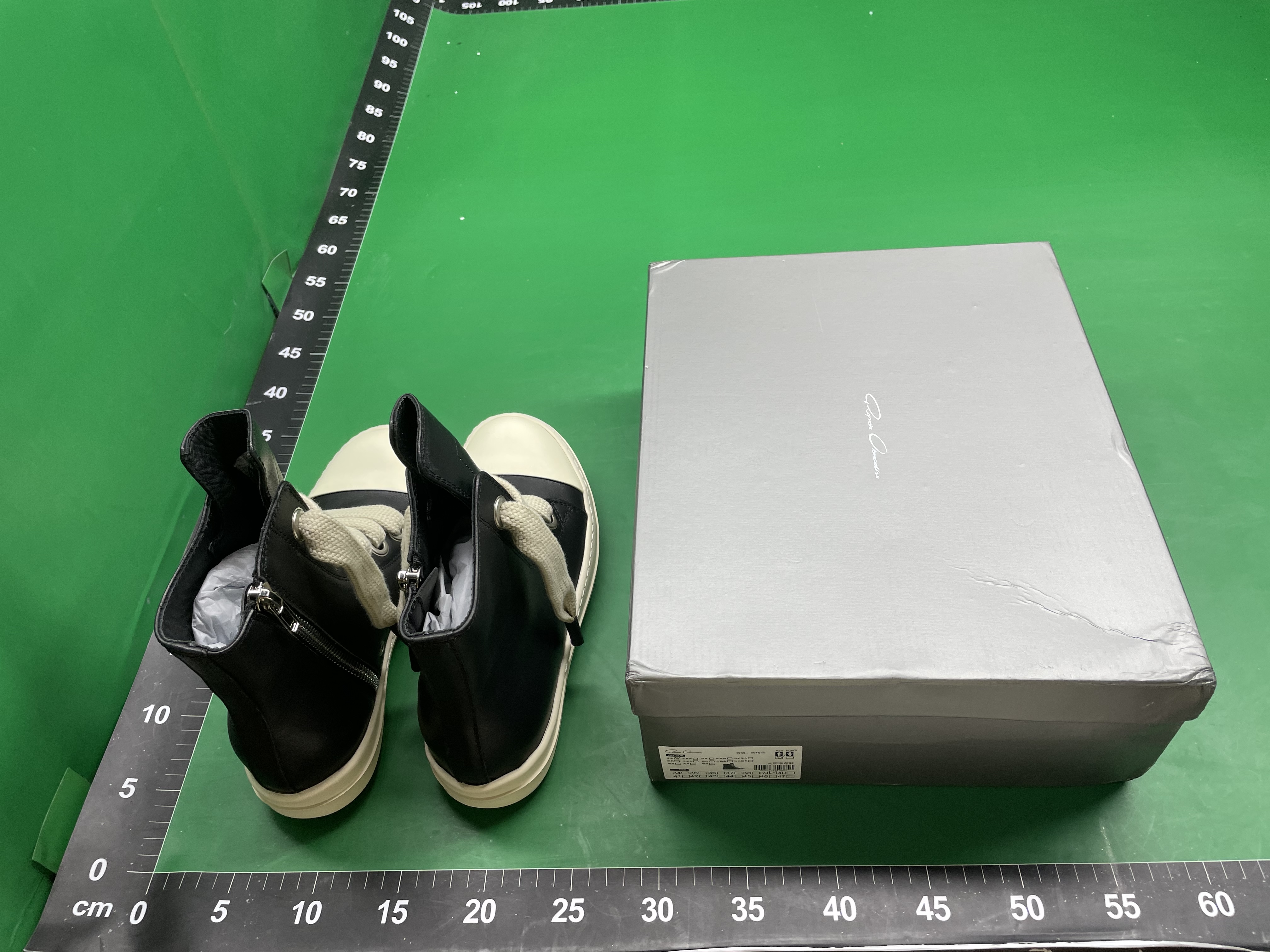 ro皮面高帮鞋时尚百搭情侣款潮鞋厚底大码粗带真皮板鞋批发 — foto QC 1