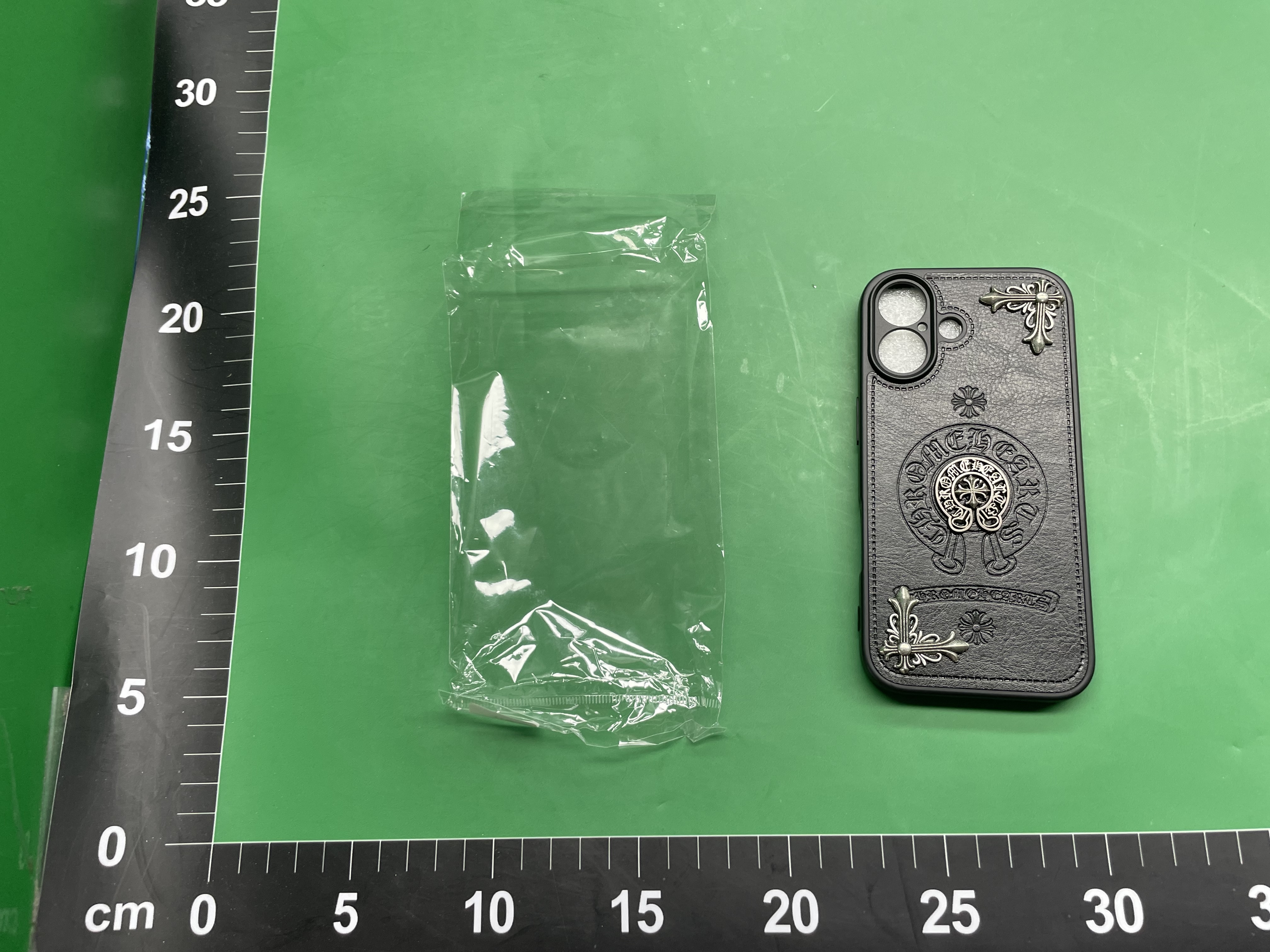 潮牌金属适用iphone18promax手机壳苹果16pro立体十字架个性17air — miniatura QC 4