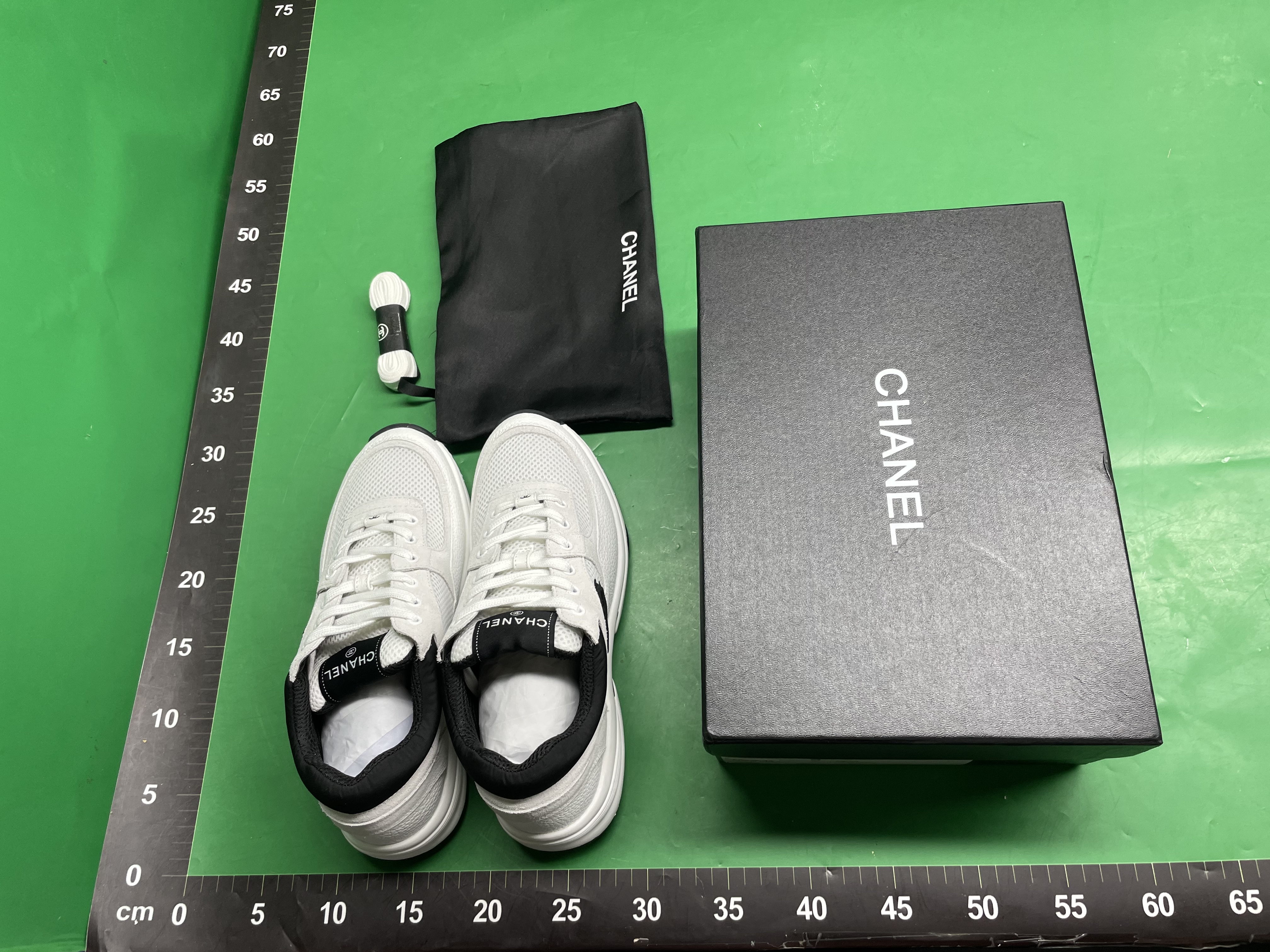 New batch 香 鞋子 — foto QC 1