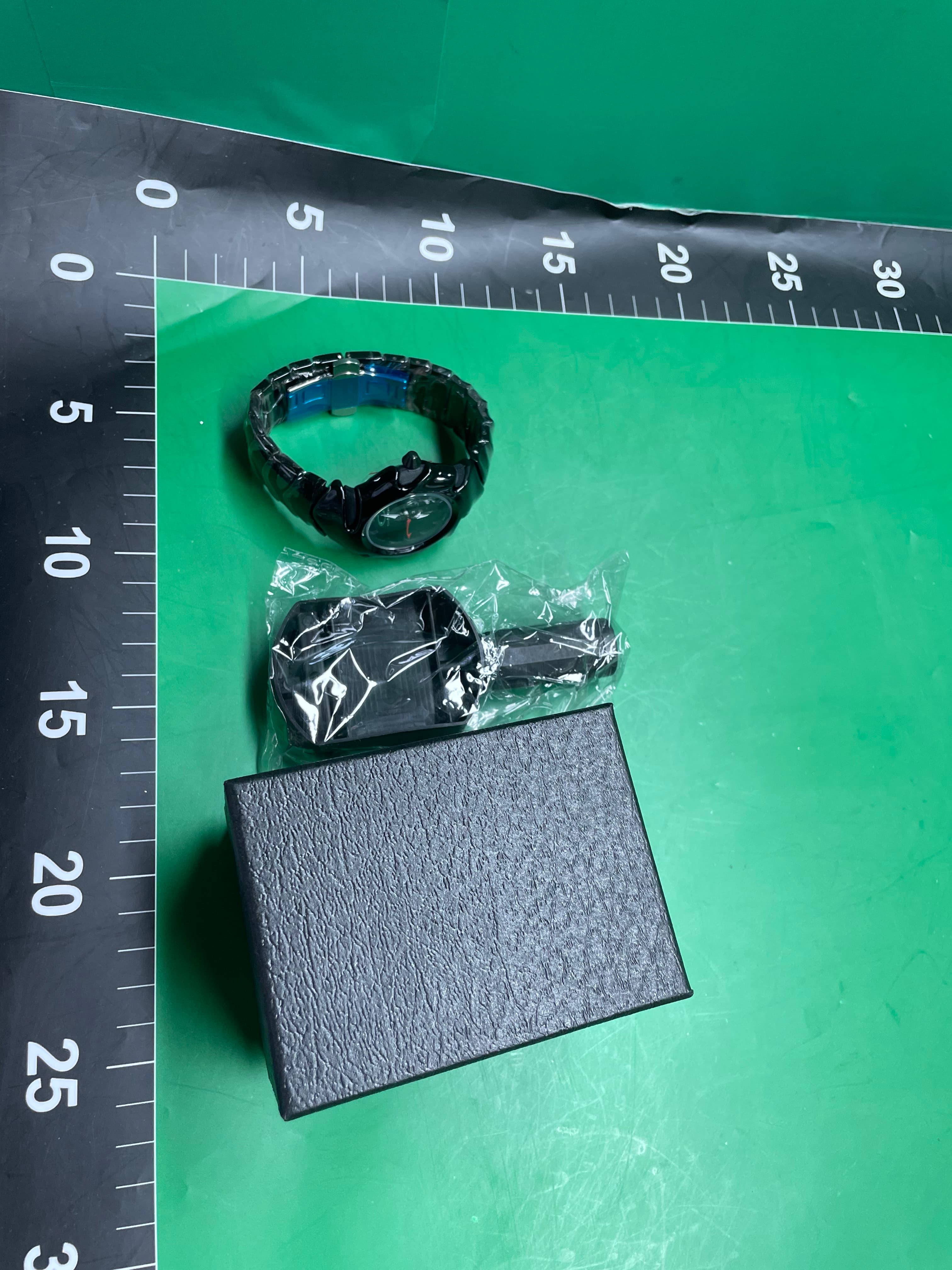 oak中古刀锋ley奥克利原创手表男士时尚潮品牌高级ins小众设计表 — miniatura QC 5