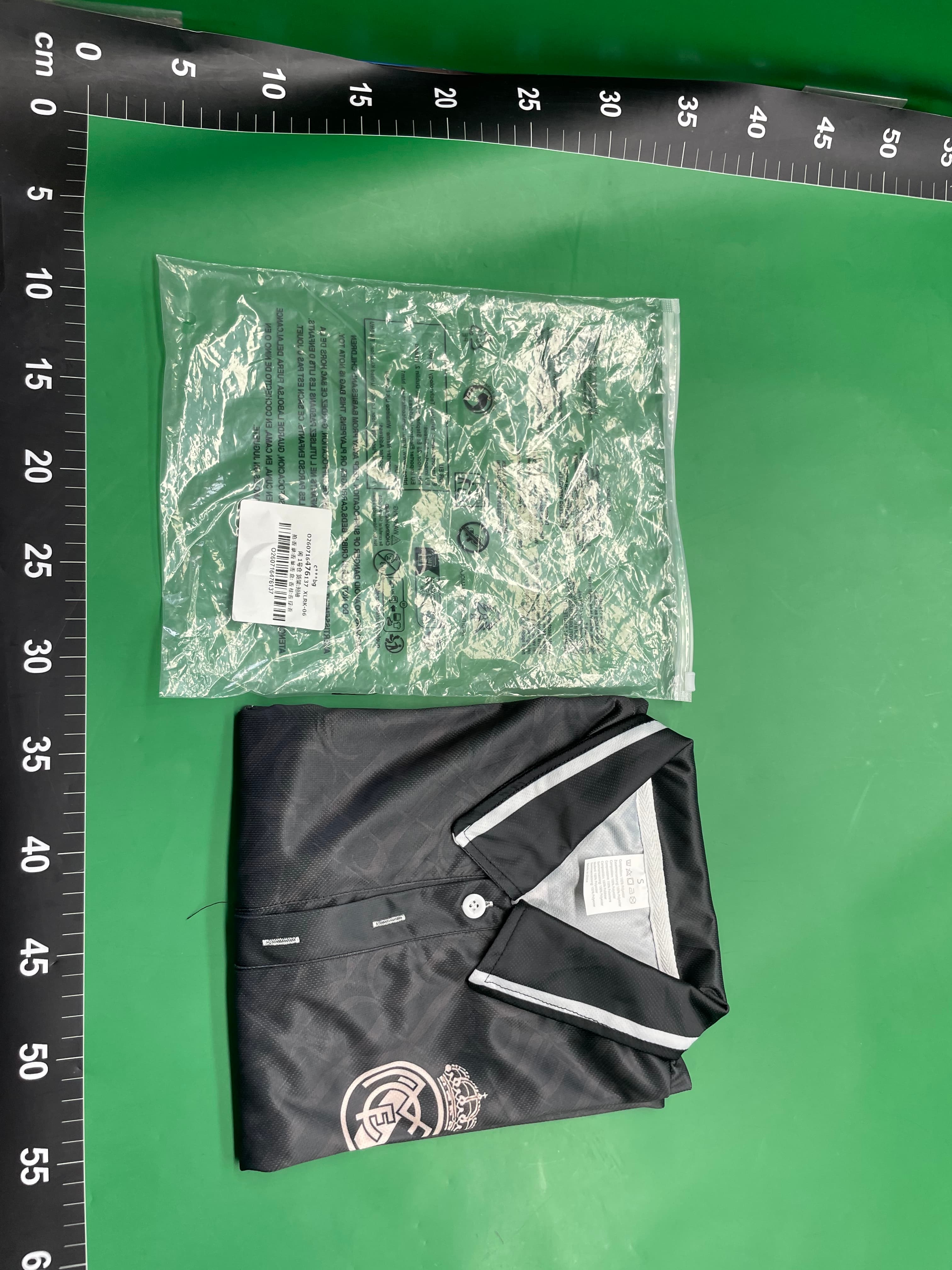 24-25巴萨皇马主场欧冠联赛19号亚马尔11号拉菲尼亚9号姆巴佩球衣 — foto QC 1