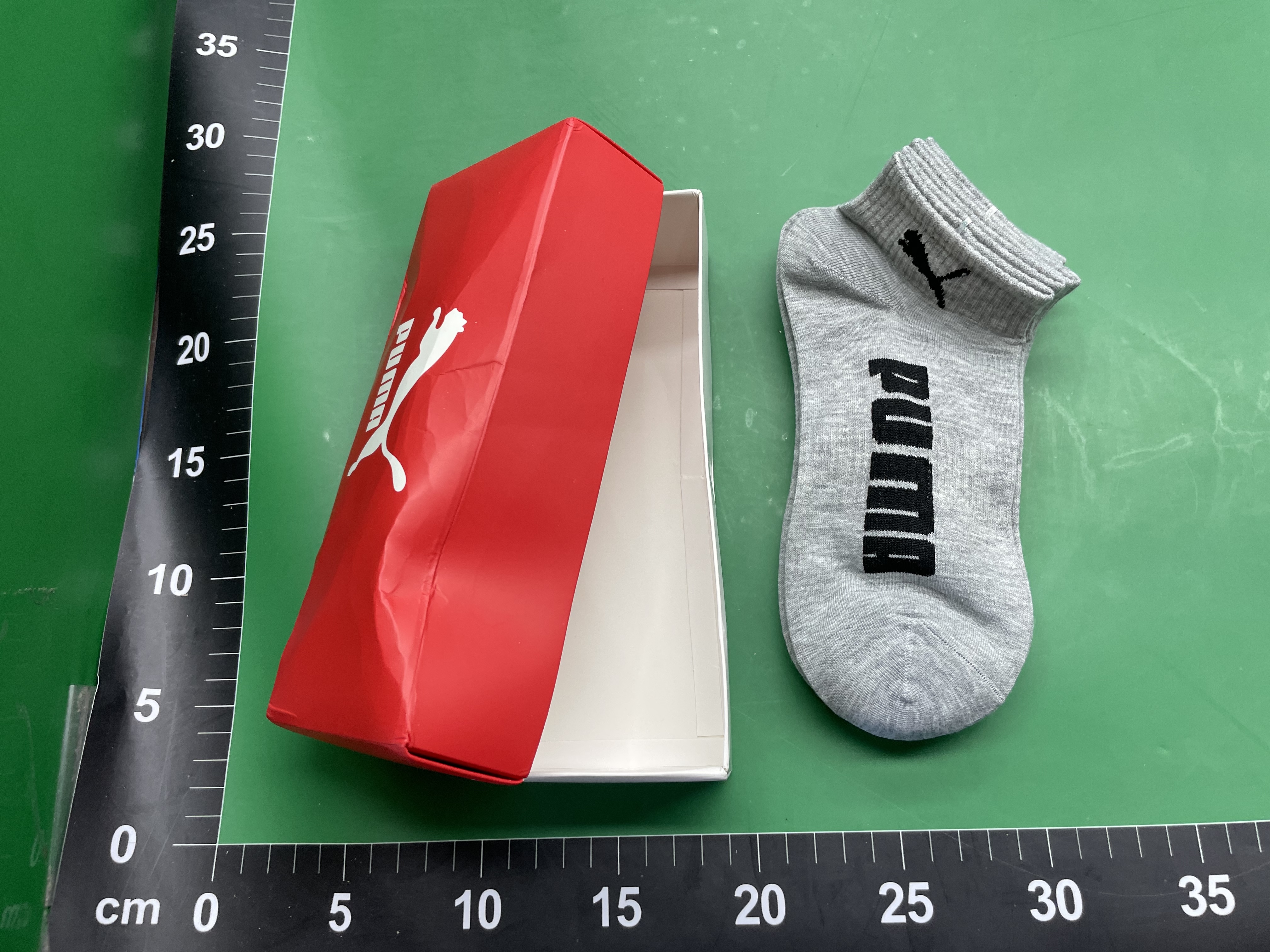 批发冠家迪袜子黑白灰盒装棉男女袜中高筒跑步运动袜一件代发吸汗 — miniatura QC 4