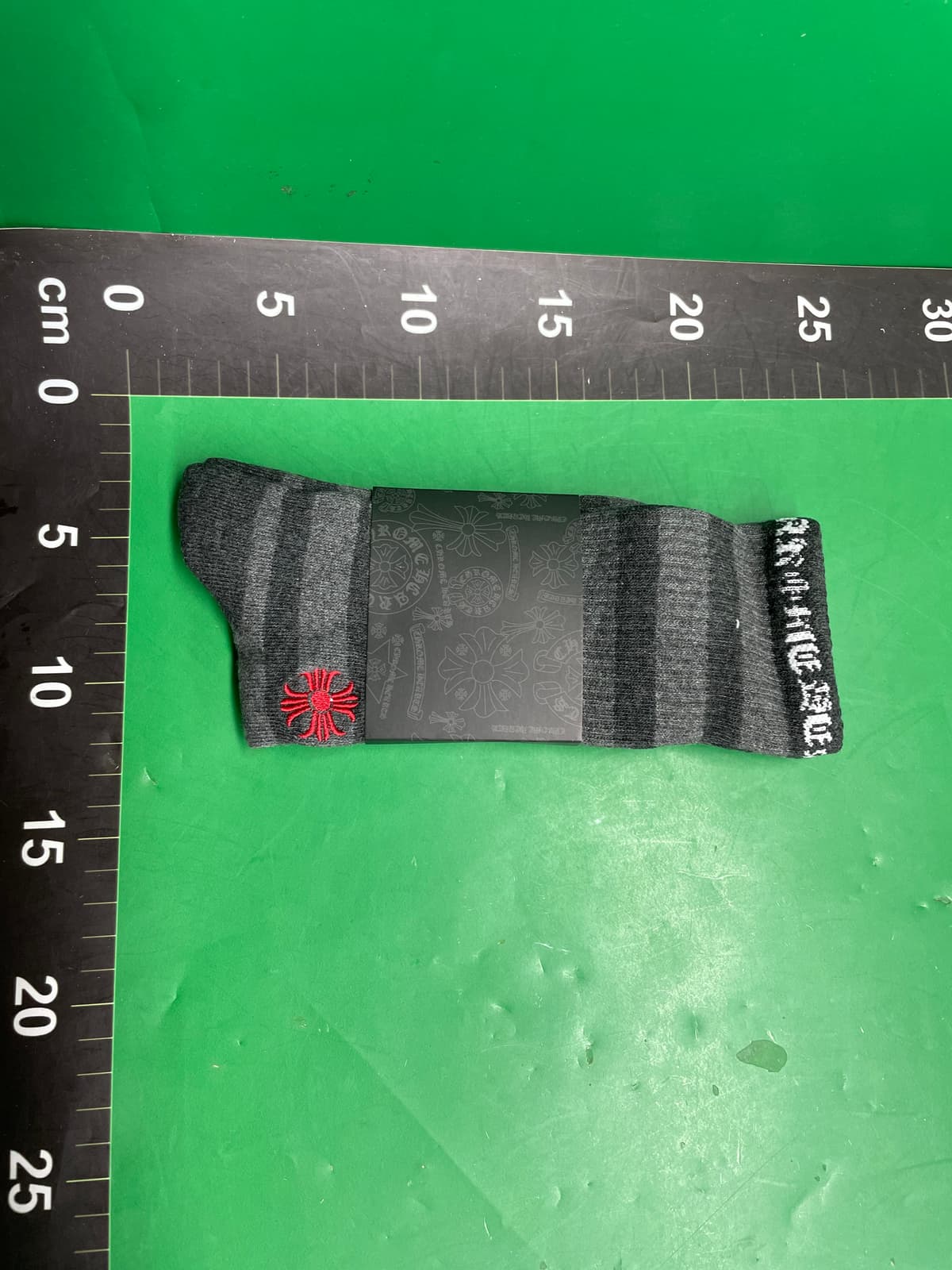 克罗爱袜子袜中高筒条纹字母红唇刺绣标毛巾底运动袜保暖百搭春季 — foto QC 1