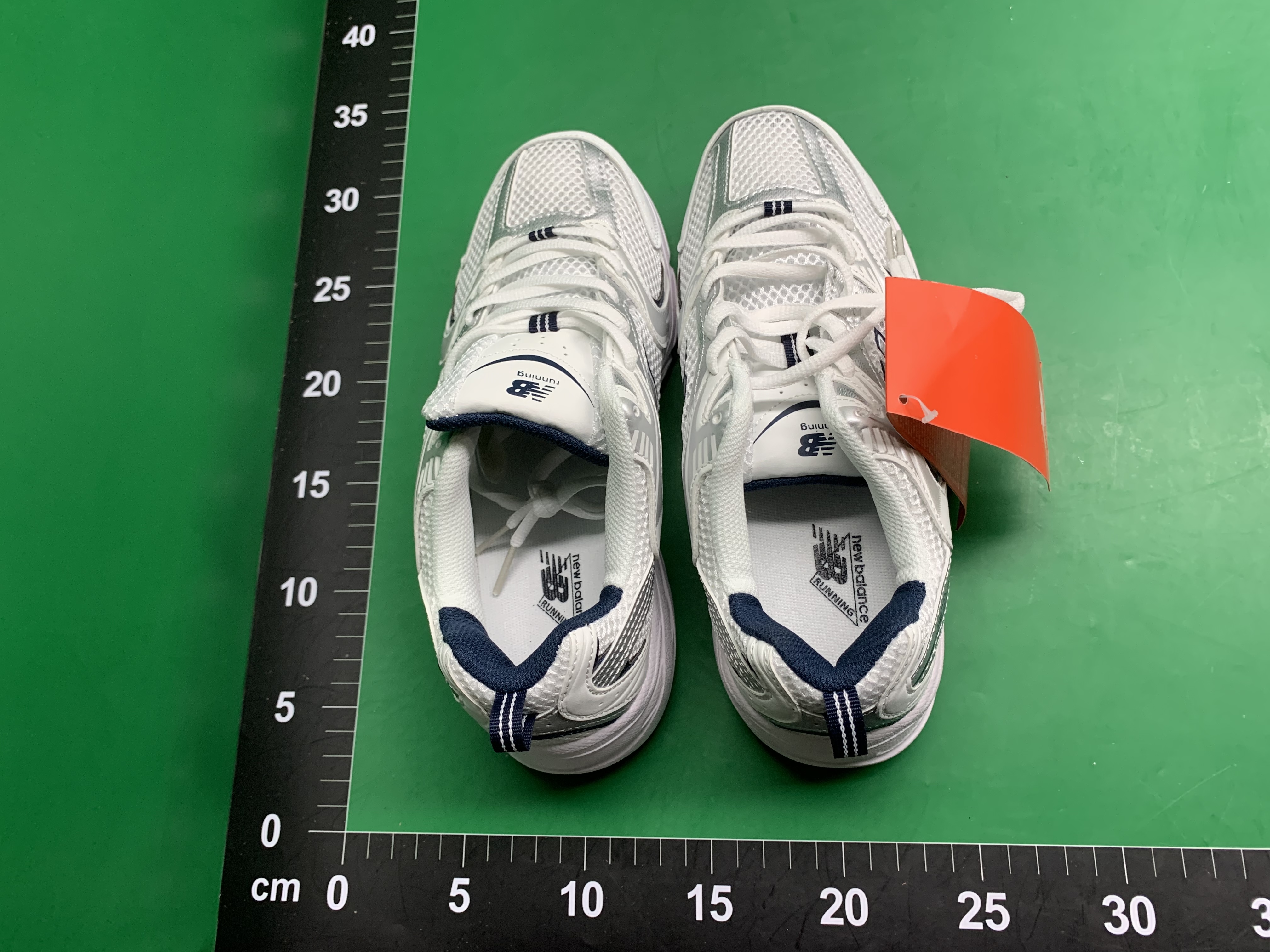莆田纯原NB530SG百搭灰银白银男女增高透气运动休闲老爹鞋高版本 — foto QC 1