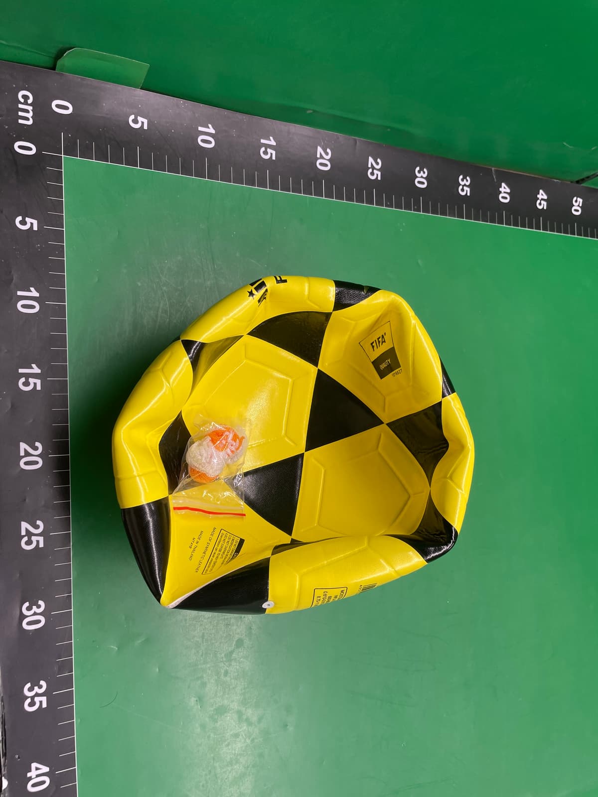 新款批发5号足球 青少年锻炼训练娱乐多人比赛足球可批发 — miniatura QC 2