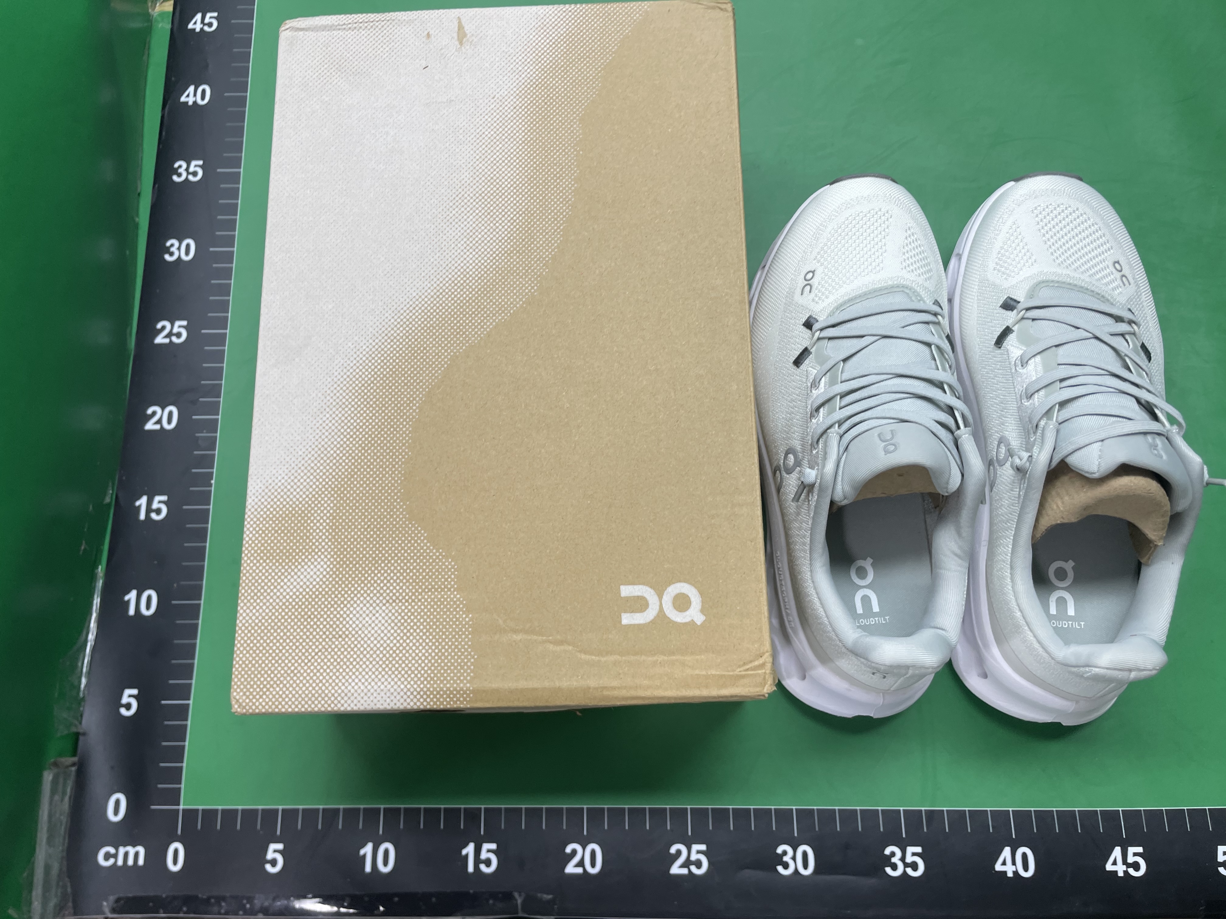 跨境爆品Cloudtilt新款轻量缓震鞋蛇年限定夏季透气网面通勤跑鞋 — foto QC 1