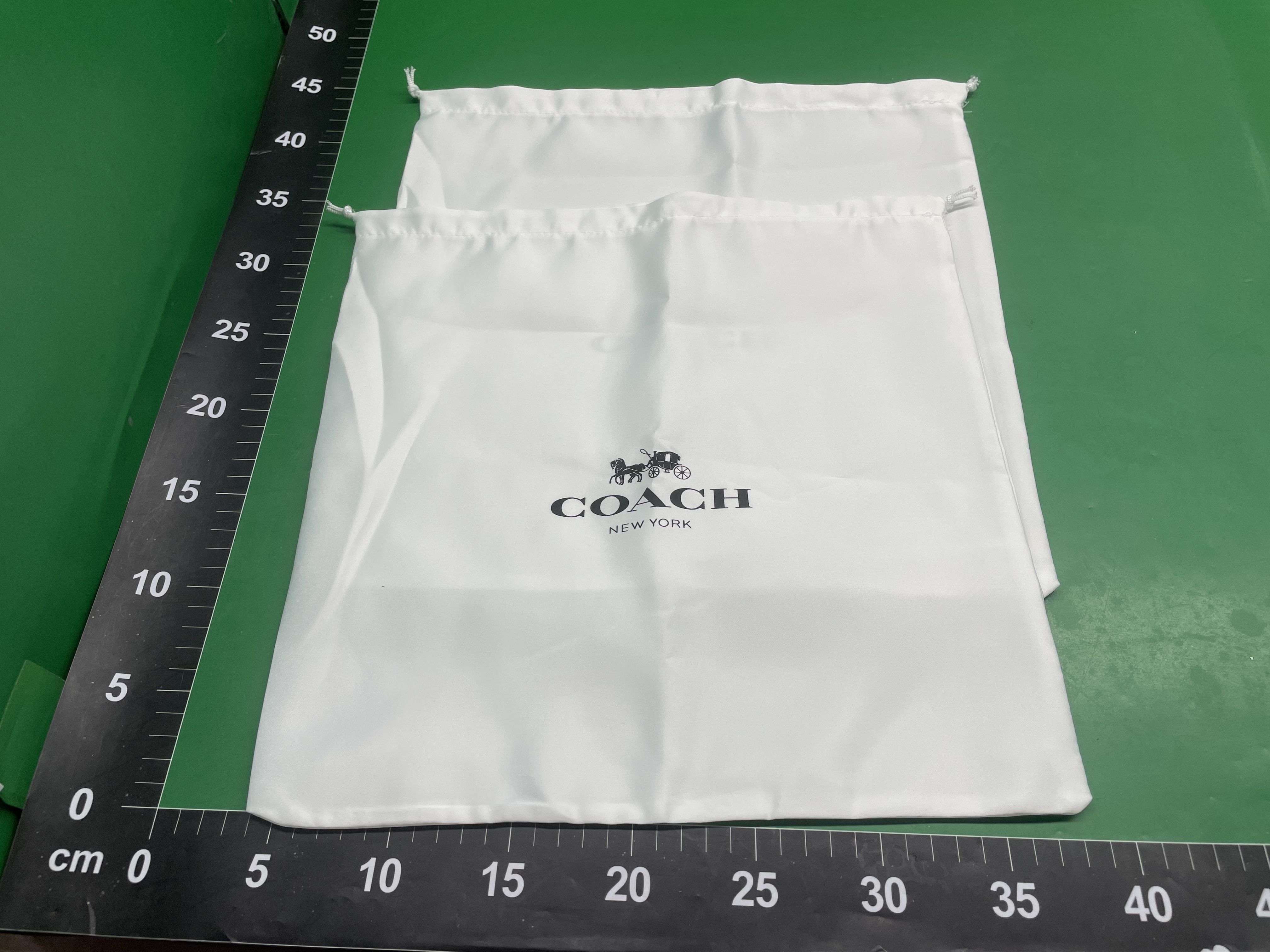 原版 开 模欧美奢品包装COACH折叠礼盒定 制LOGO包装盒现货高品质 — foto QC 1